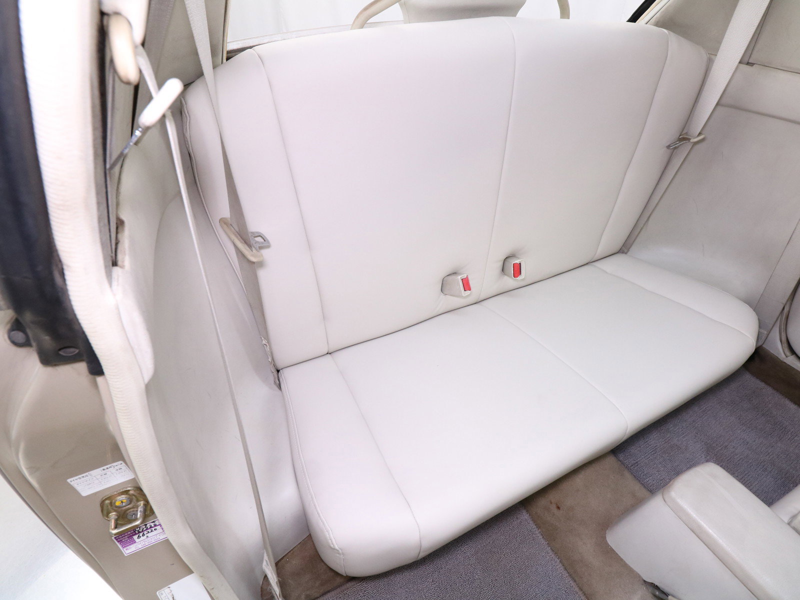 1991 Nissan Figaro 21