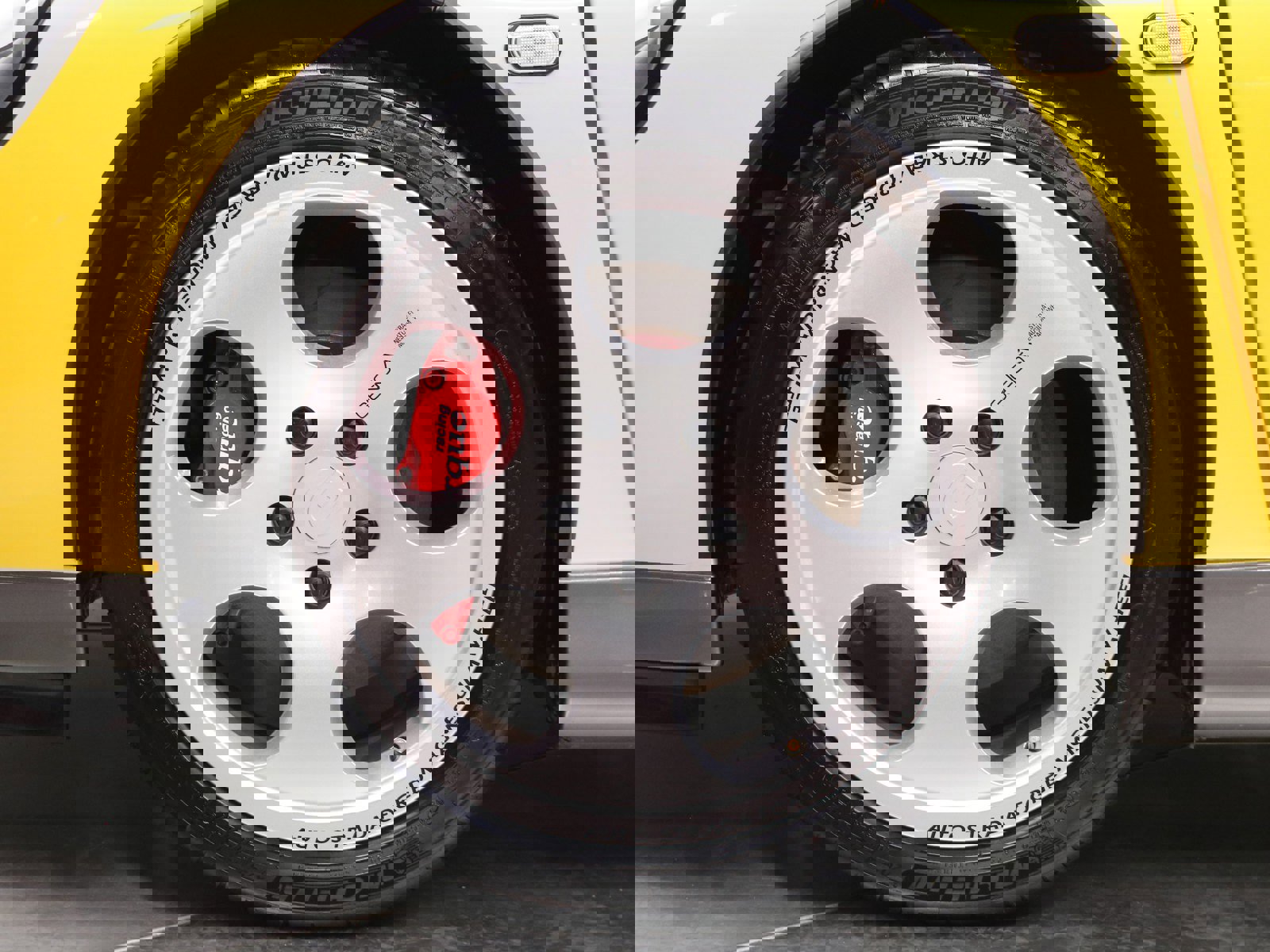 1998 Renault Sport Spider 38