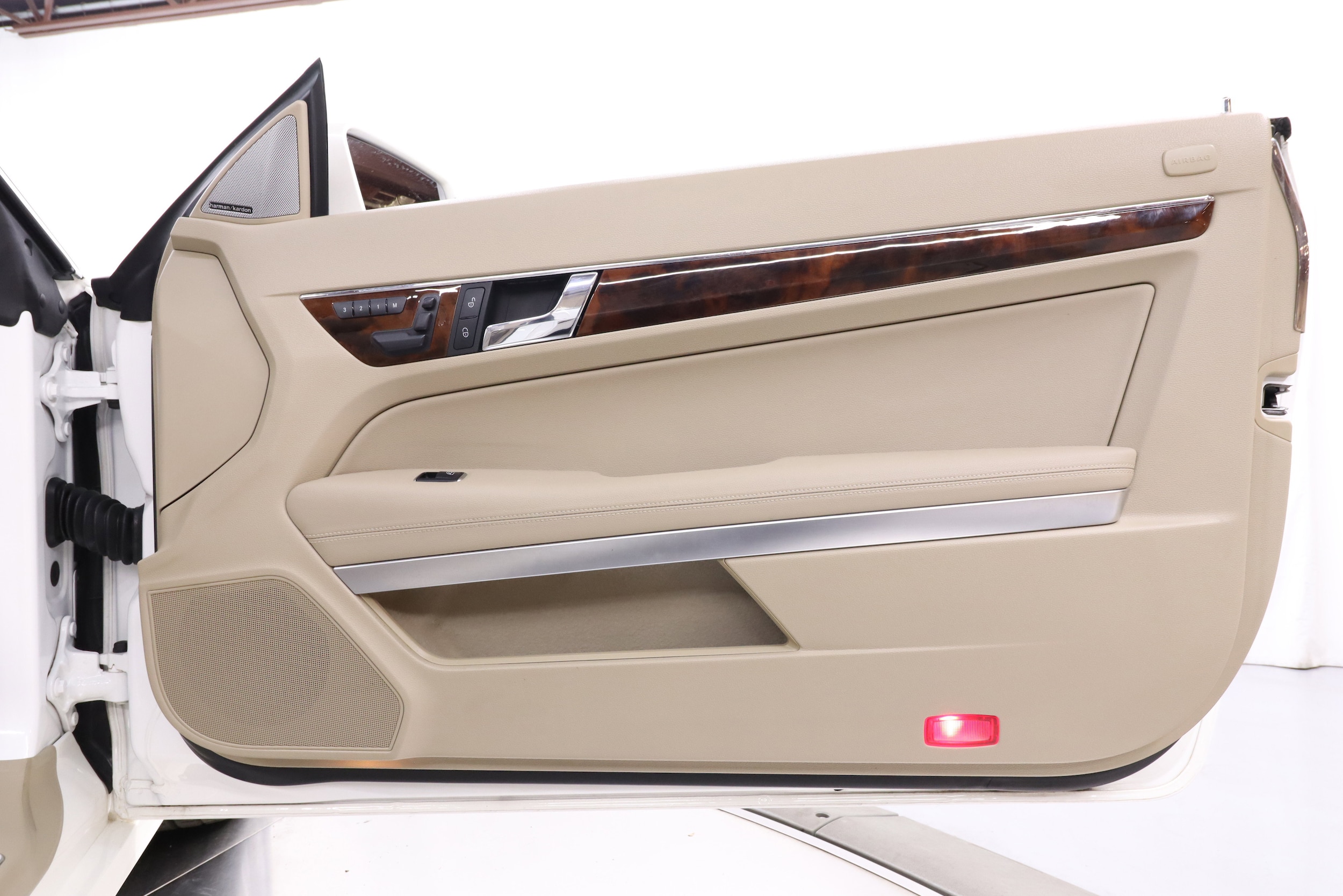 2012 Mercedes-Benz E350 34