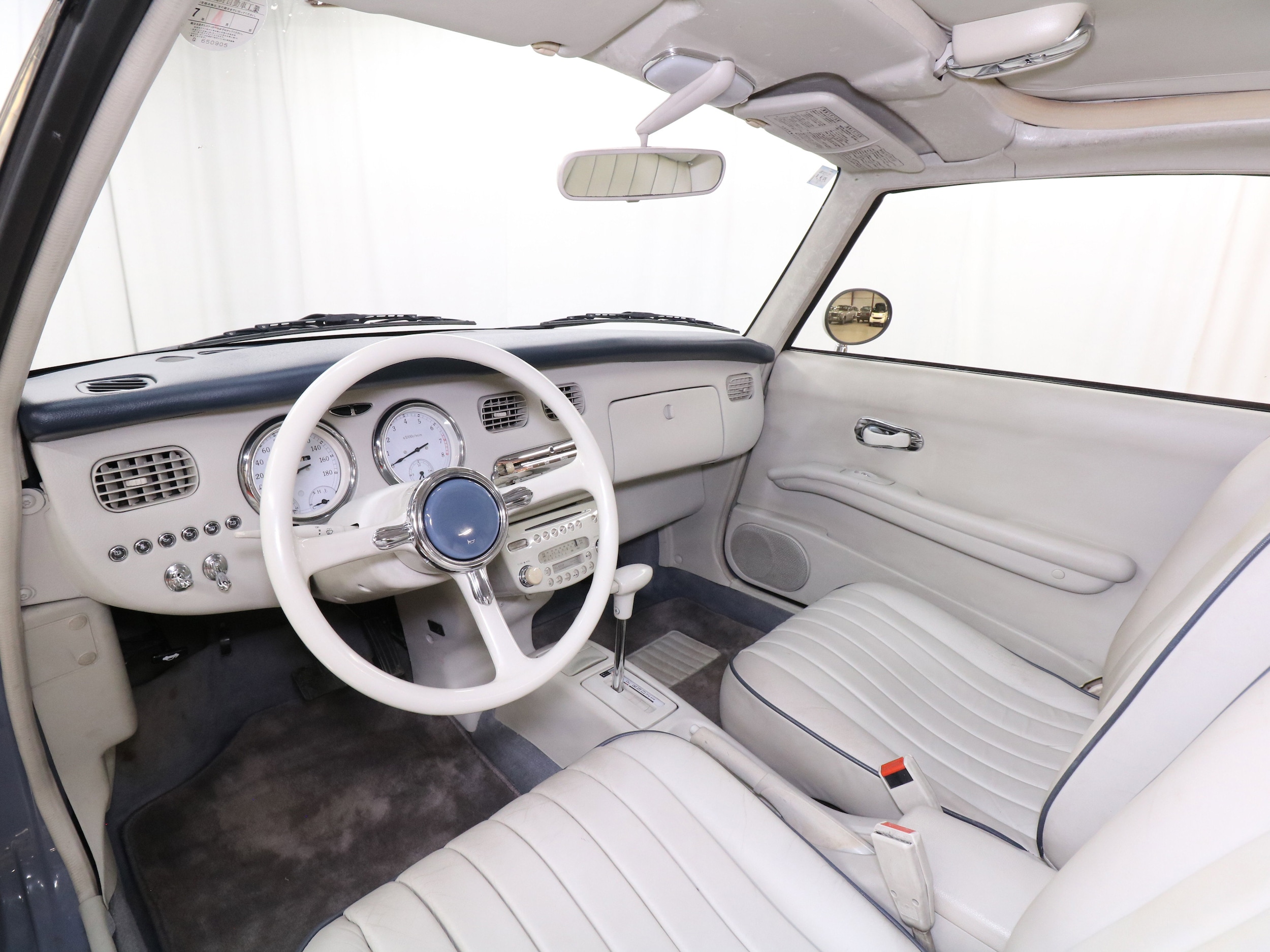 1991 Nissan Figaro 9