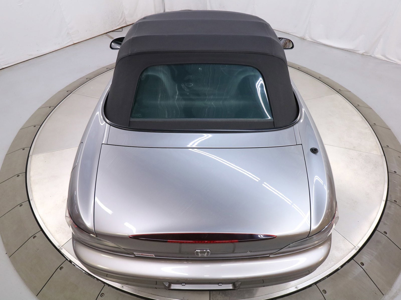 1999 Honda S2000 68
