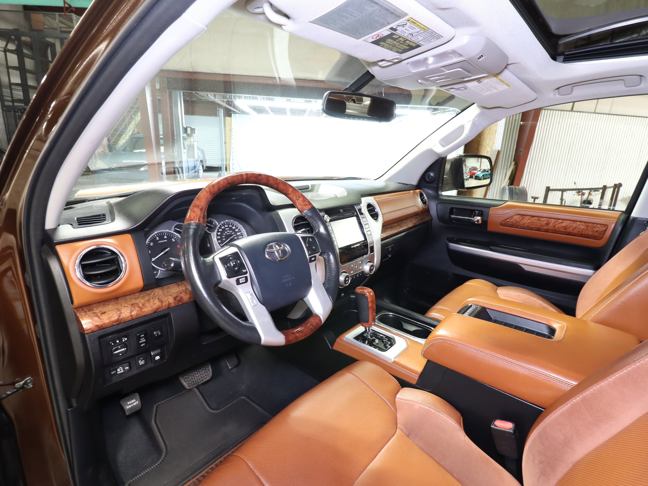 2014 Toyota Tundra 9