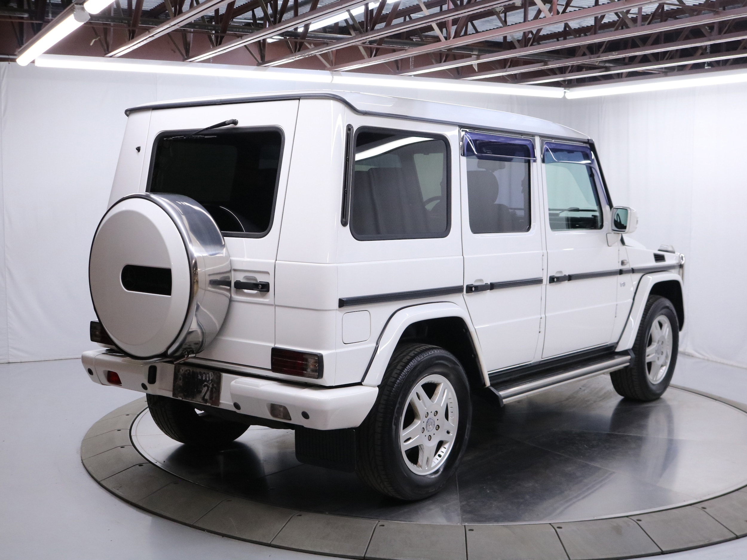 2000 Mercedes-Benz G500 9