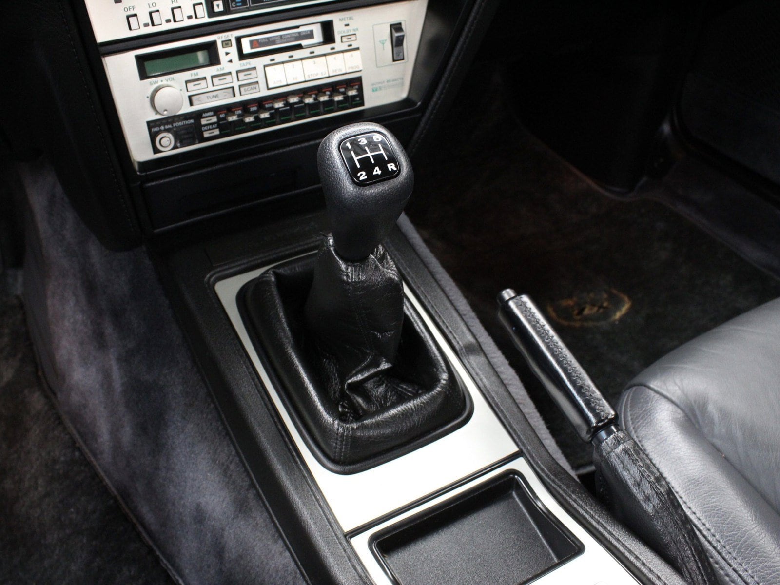 1986 Nissan 300ZX 31