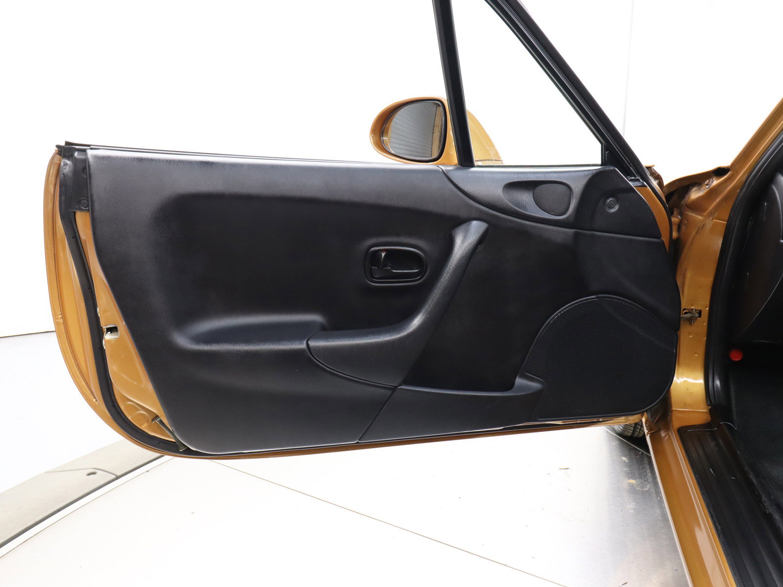 1998 Mazda Eunos Roadster 27