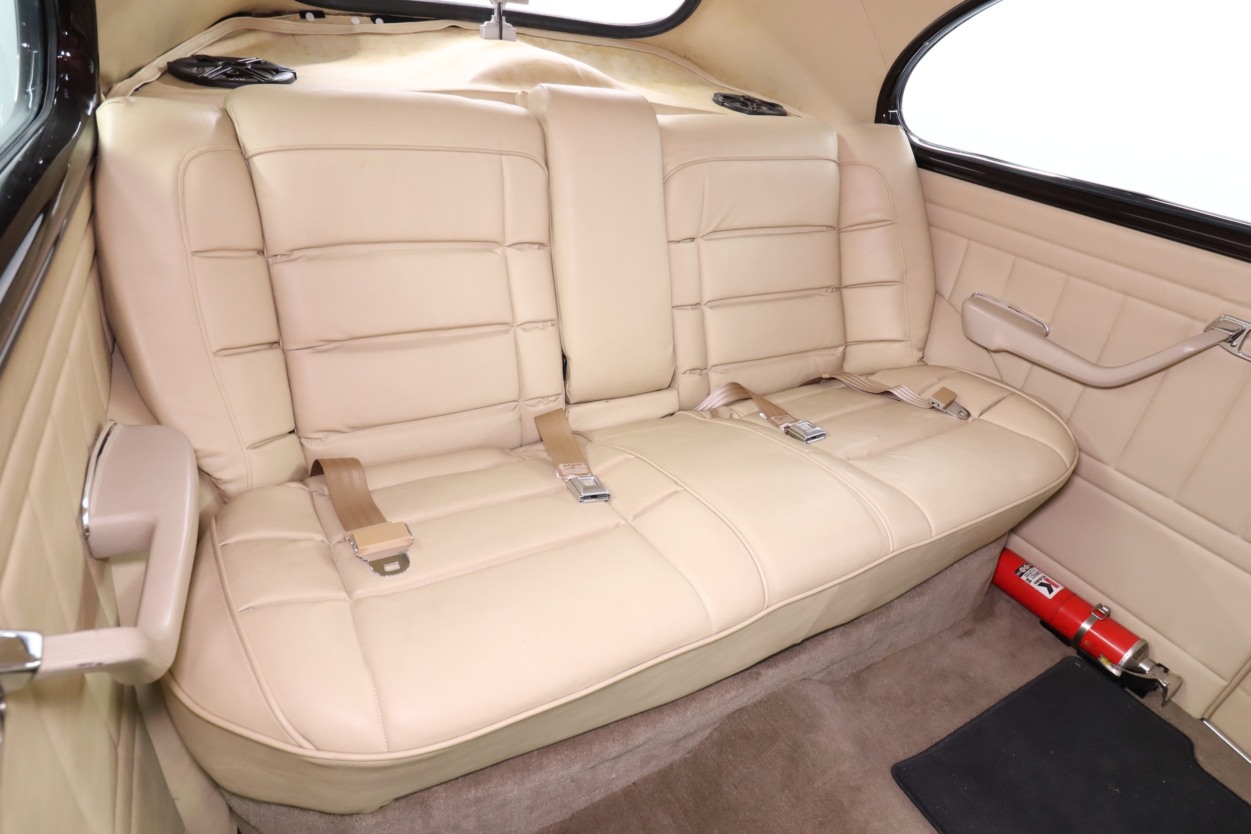 1946 Ford Super Deluxe 22