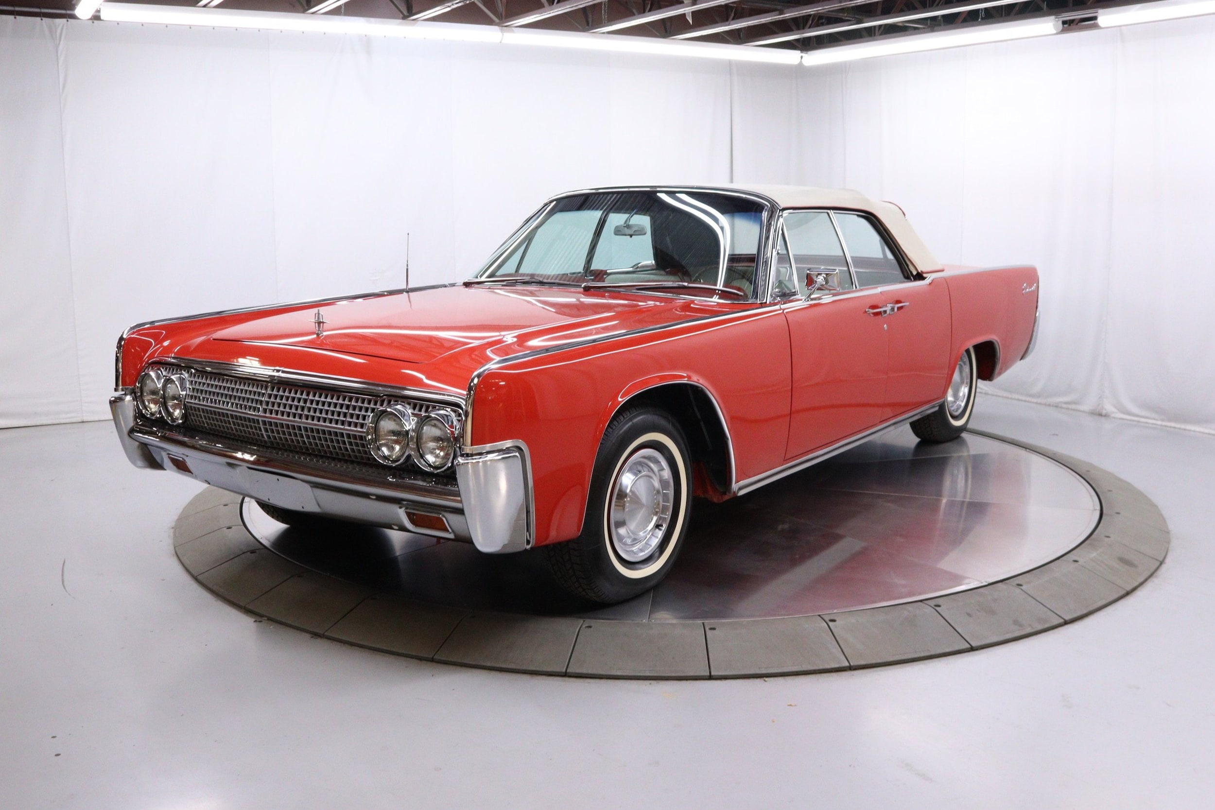 1963 Lincoln Continental 2
