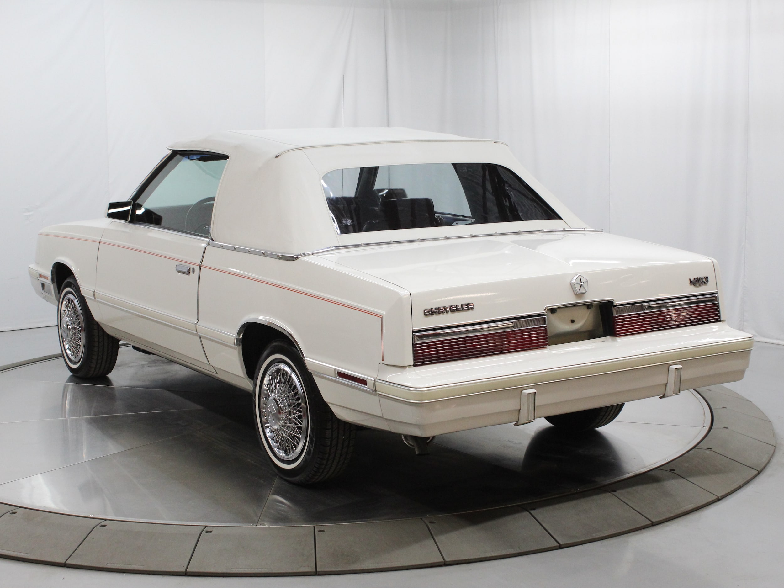 1982 Chrysler LeBaron 5