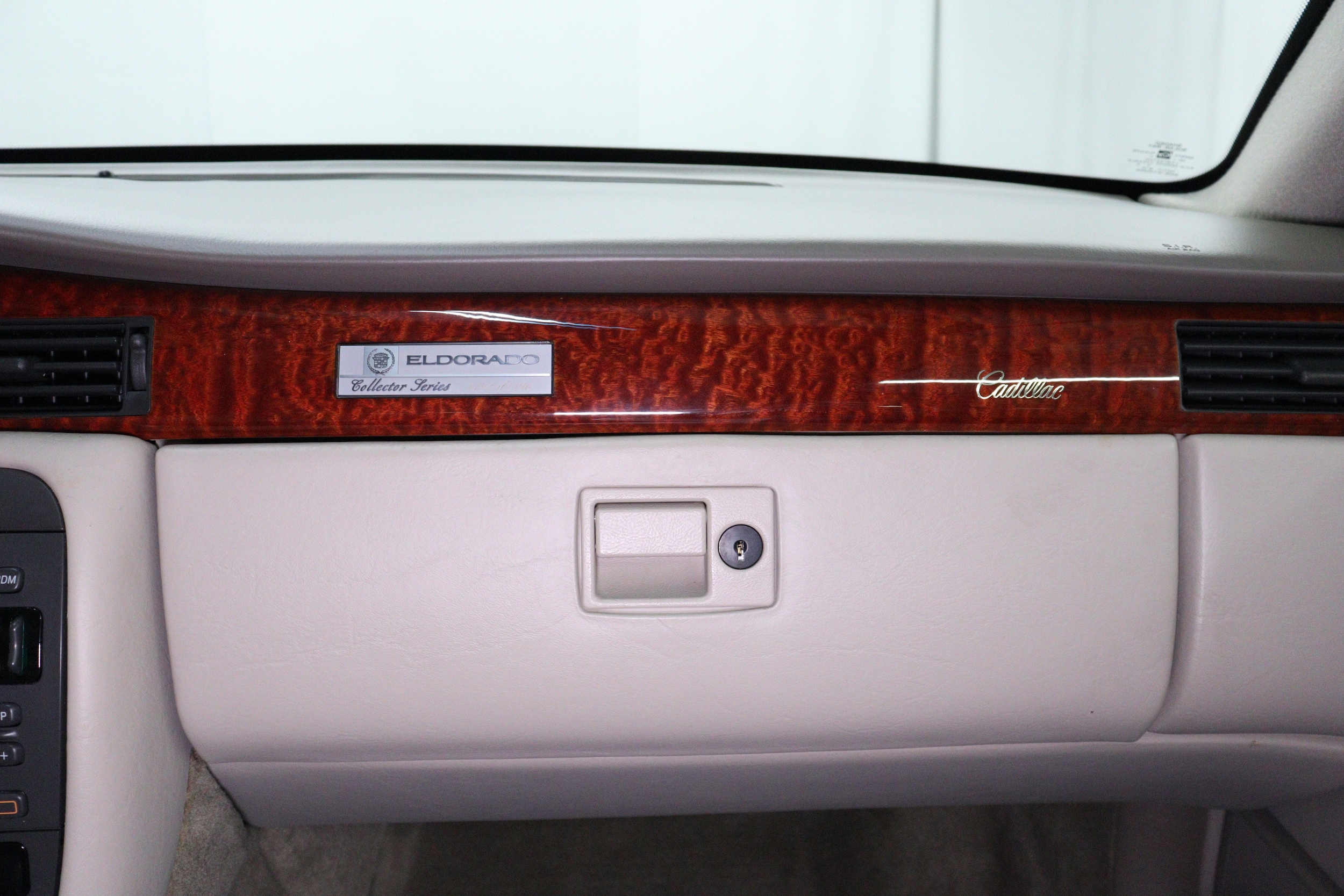 2002 Cadillac Eldorado 57