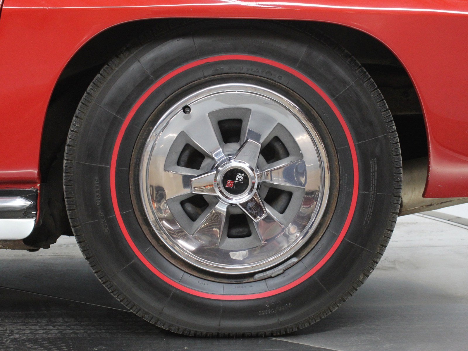1965 Chevrolet Corvette 75