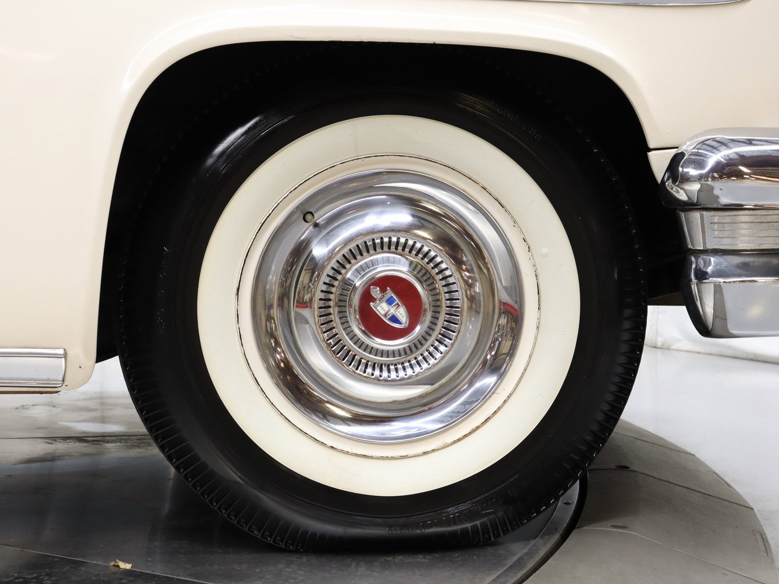 1955 Lincoln Capri 69