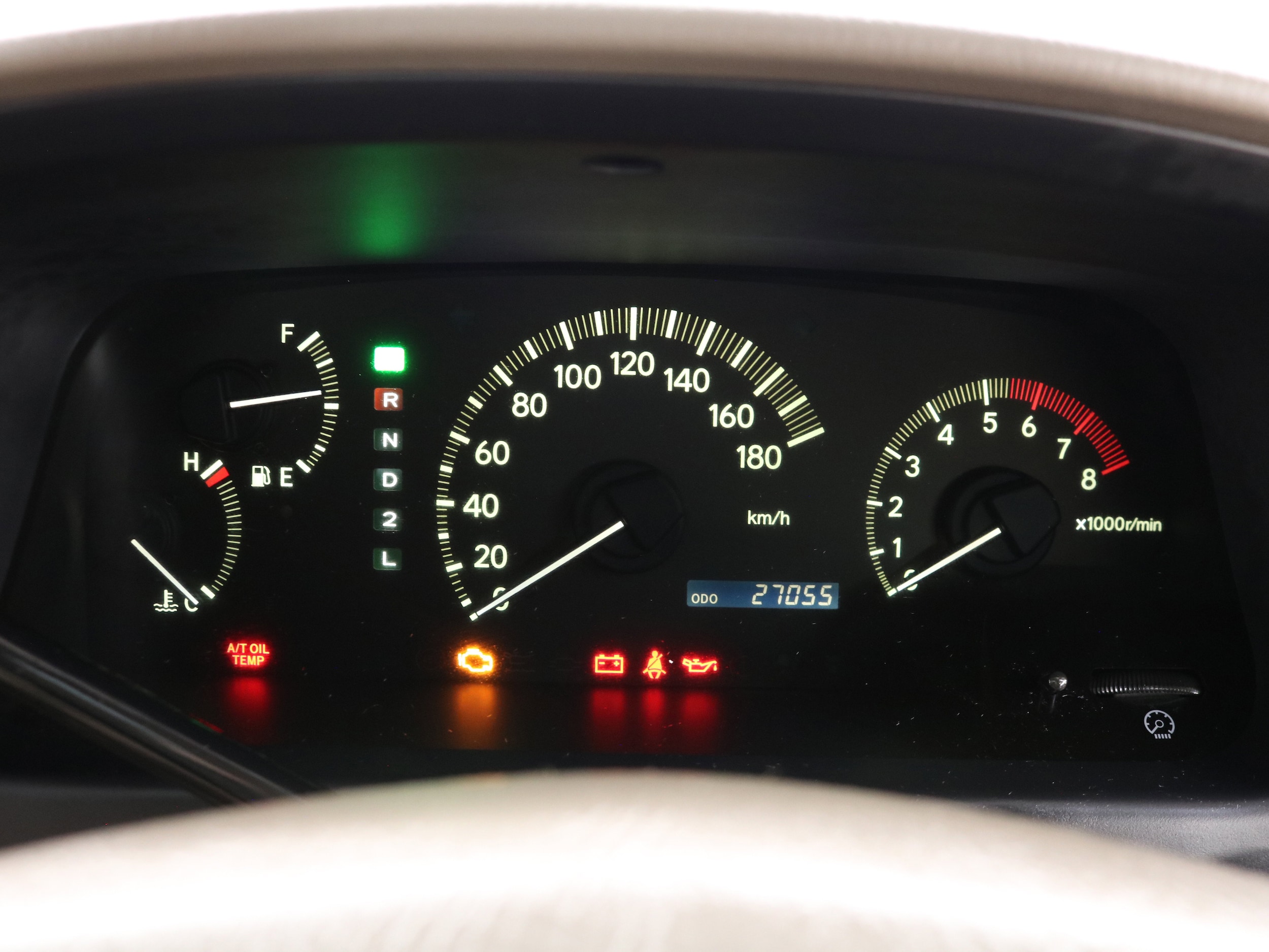 1999 Toyota Grand HiAce 13