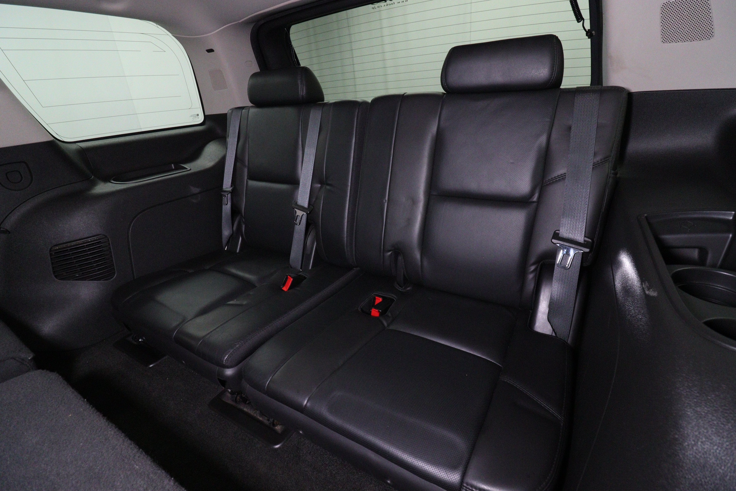 2007 Cadillac Escalade 23