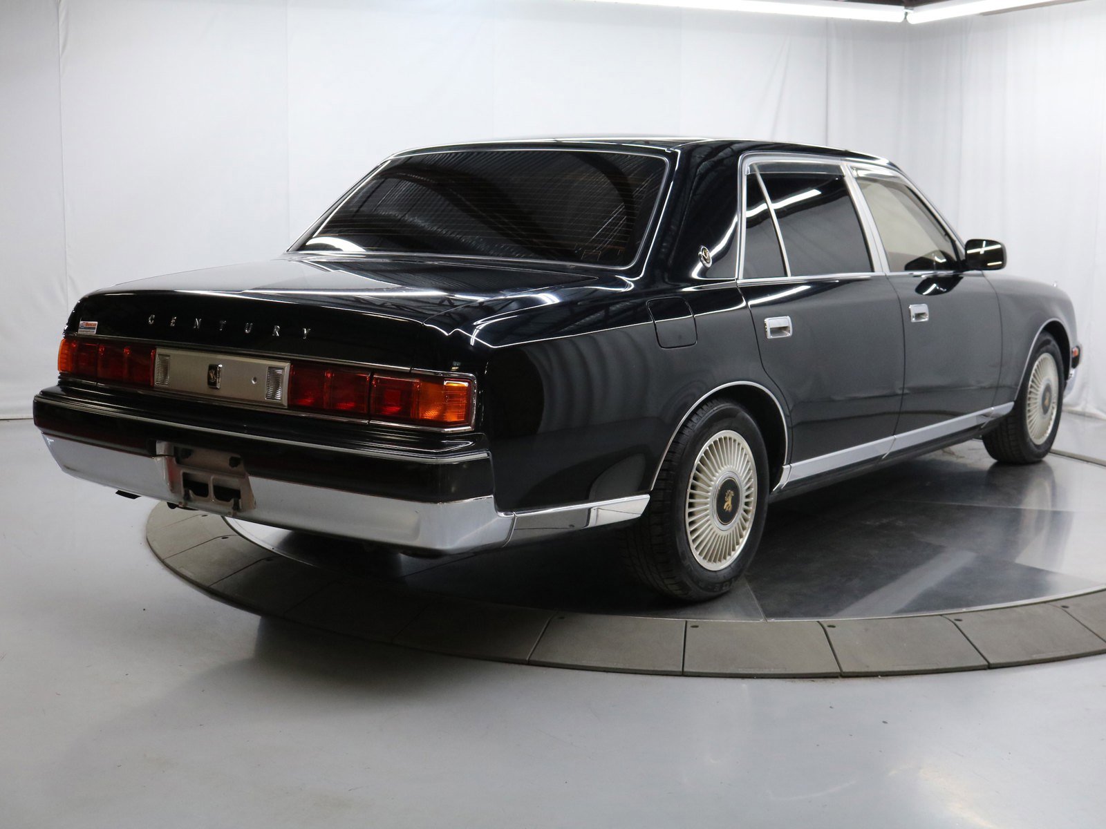 1997 Toyota Century 10