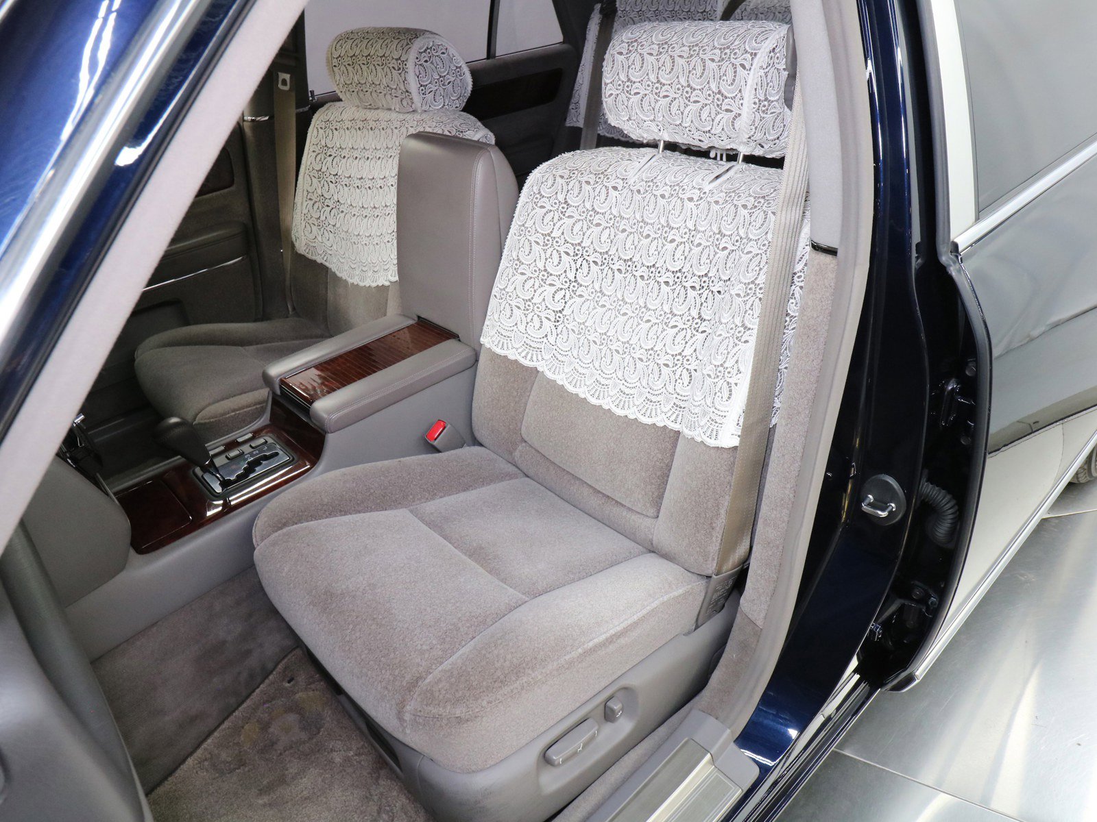 1997 Toyota Century 19