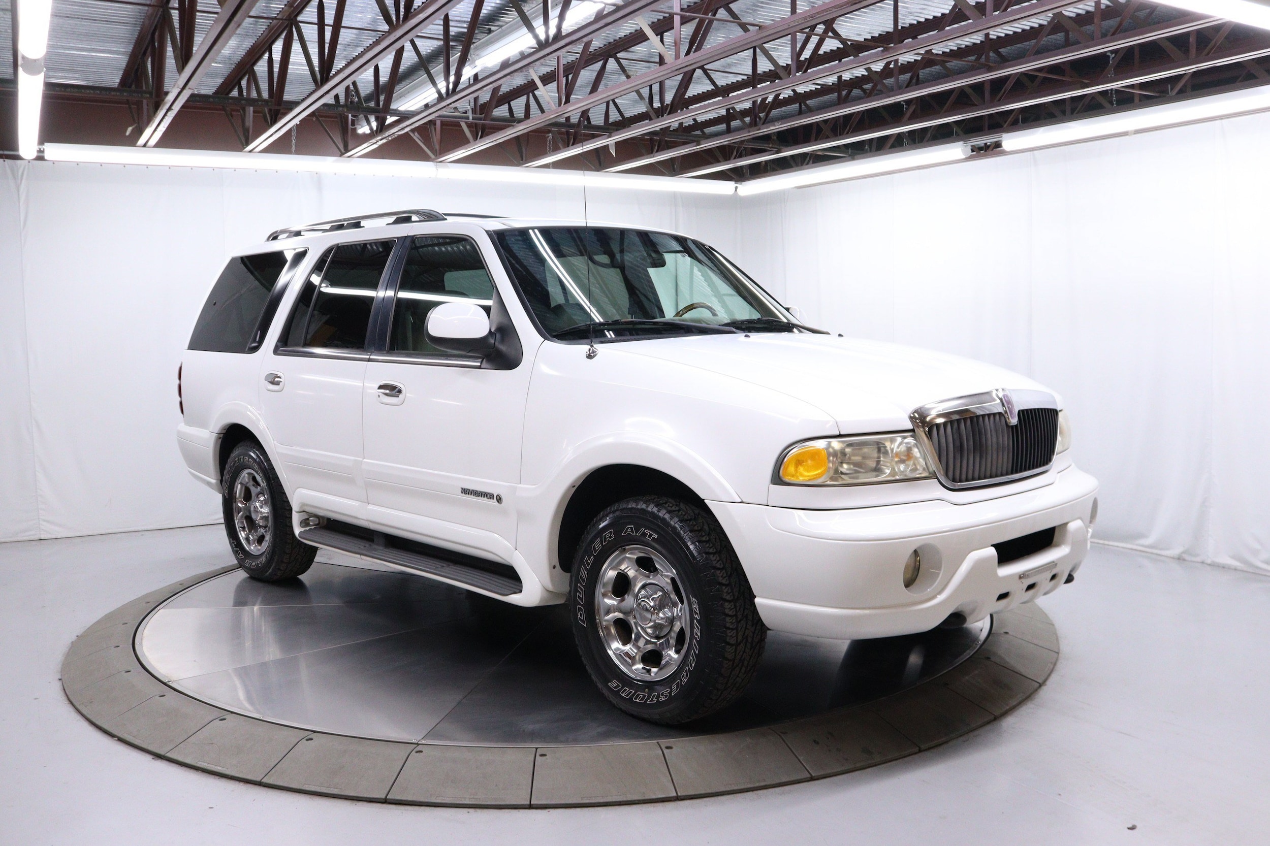 1998 Lincoln Navigator 3