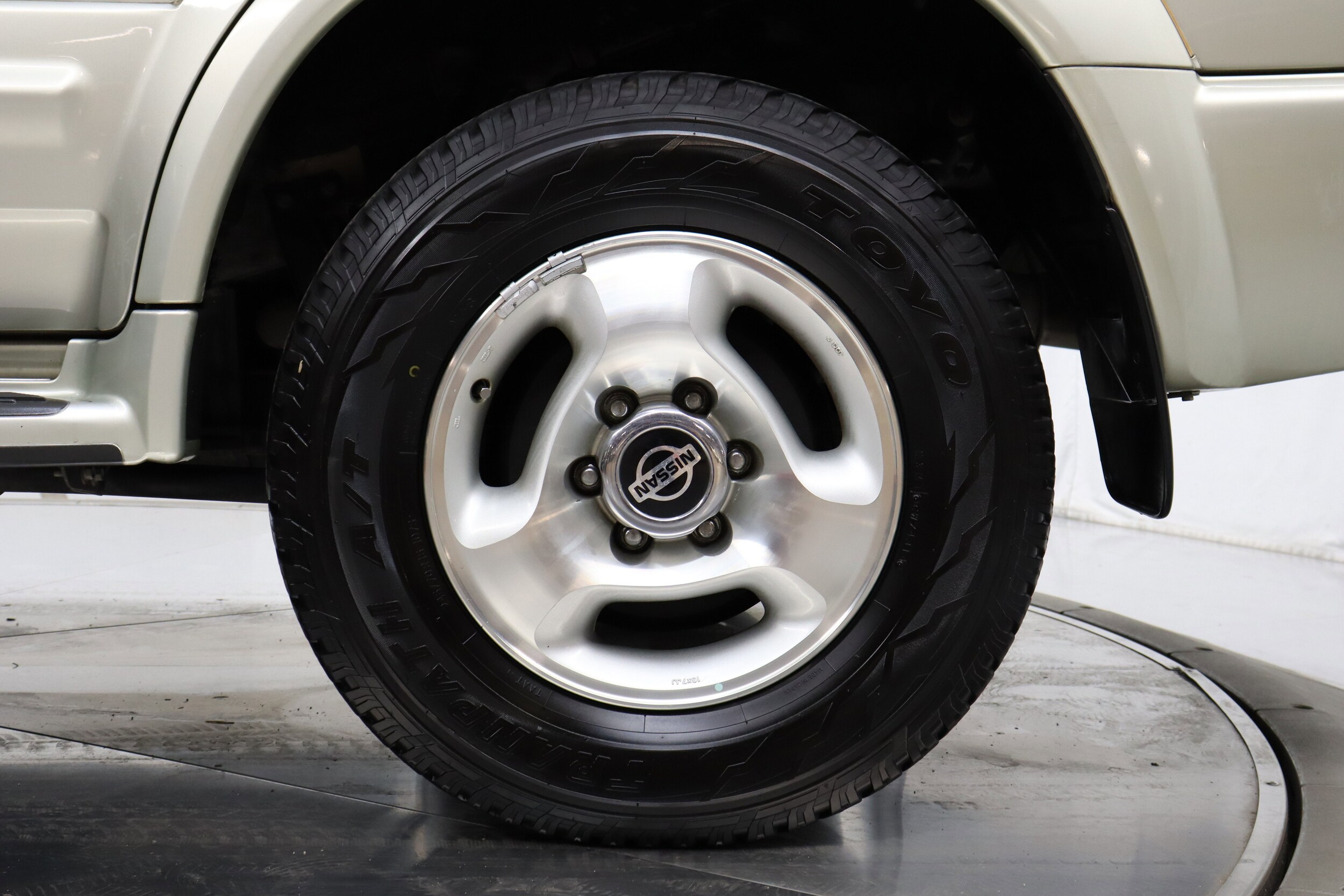 1996 Nissan Terrano 33