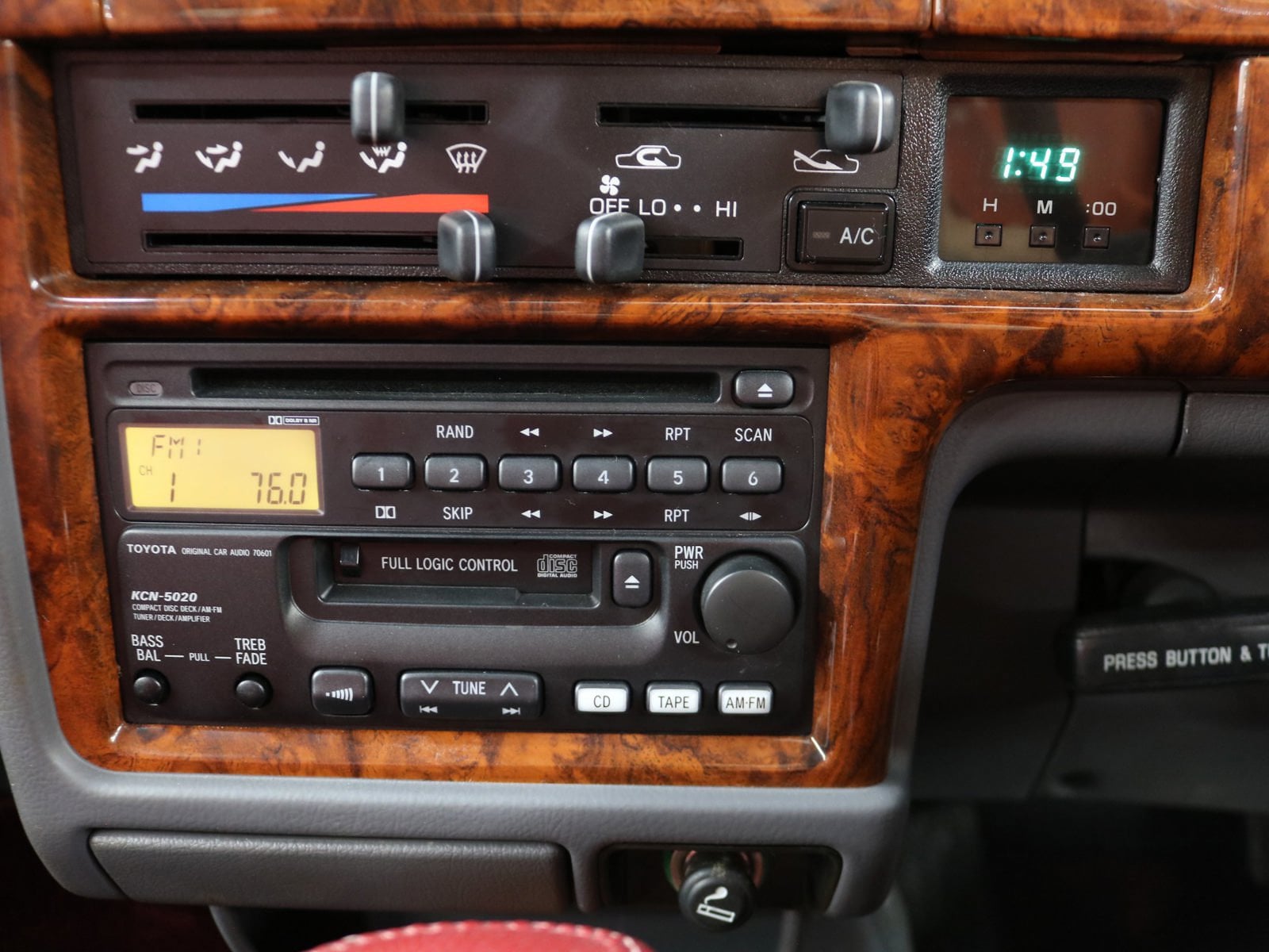 1997 Toyota Classic 13