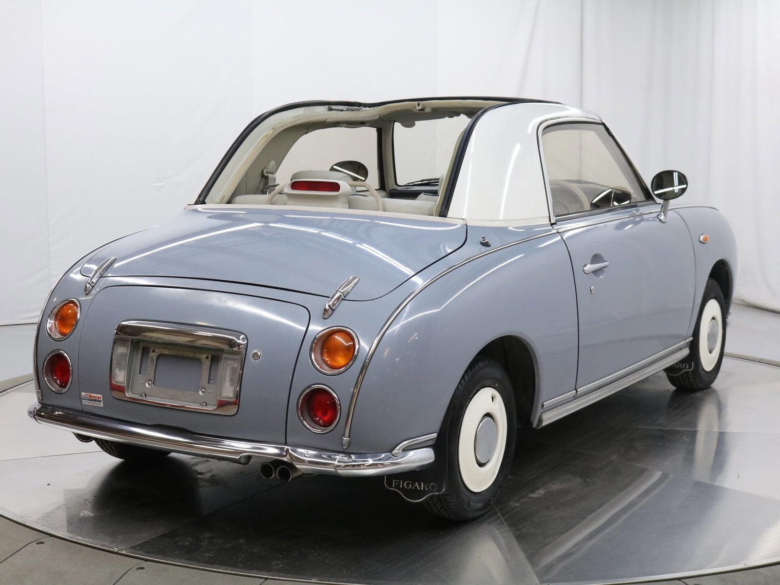 1992 Nissan Figaro 10