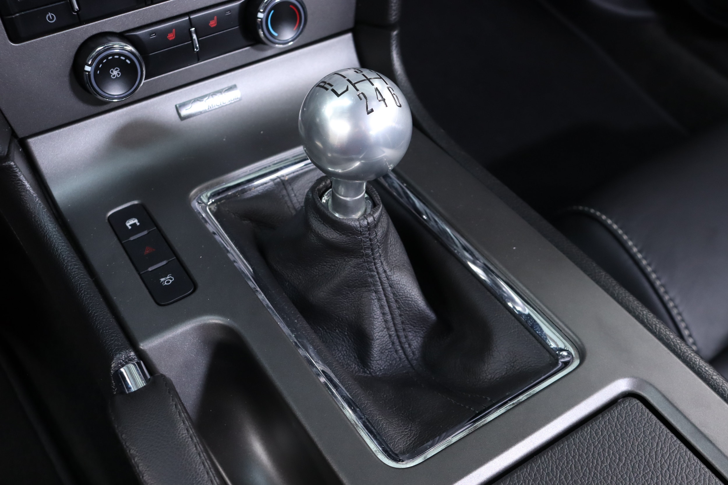 2011 Ford Mustang 15