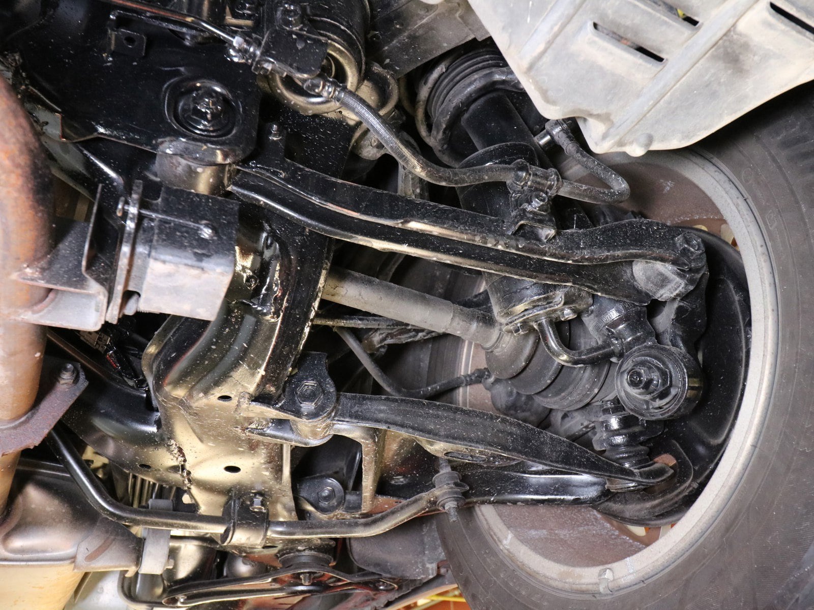1998 Nissan Cima 39
