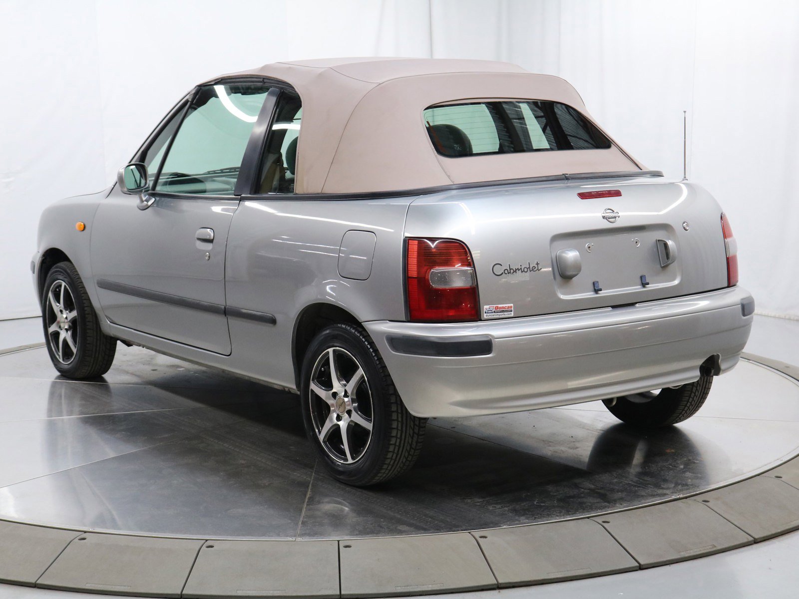 1998 Nissan March 7