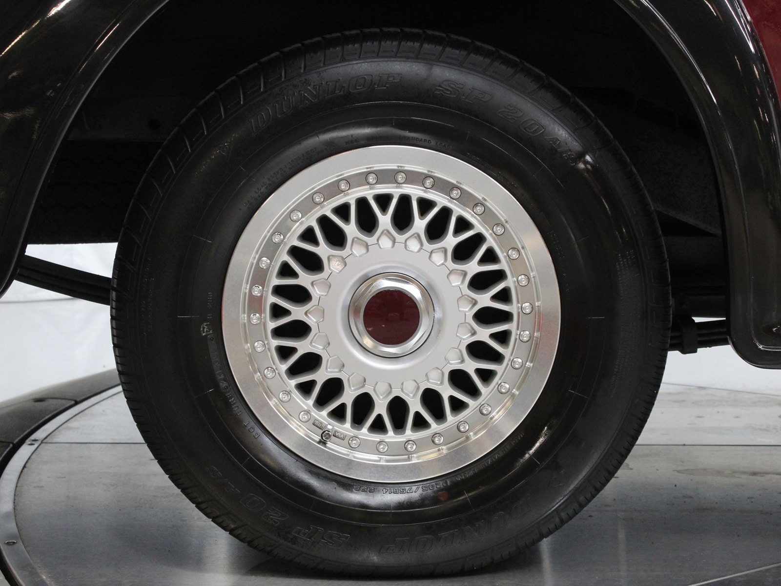 1996 Toyota Classic 29