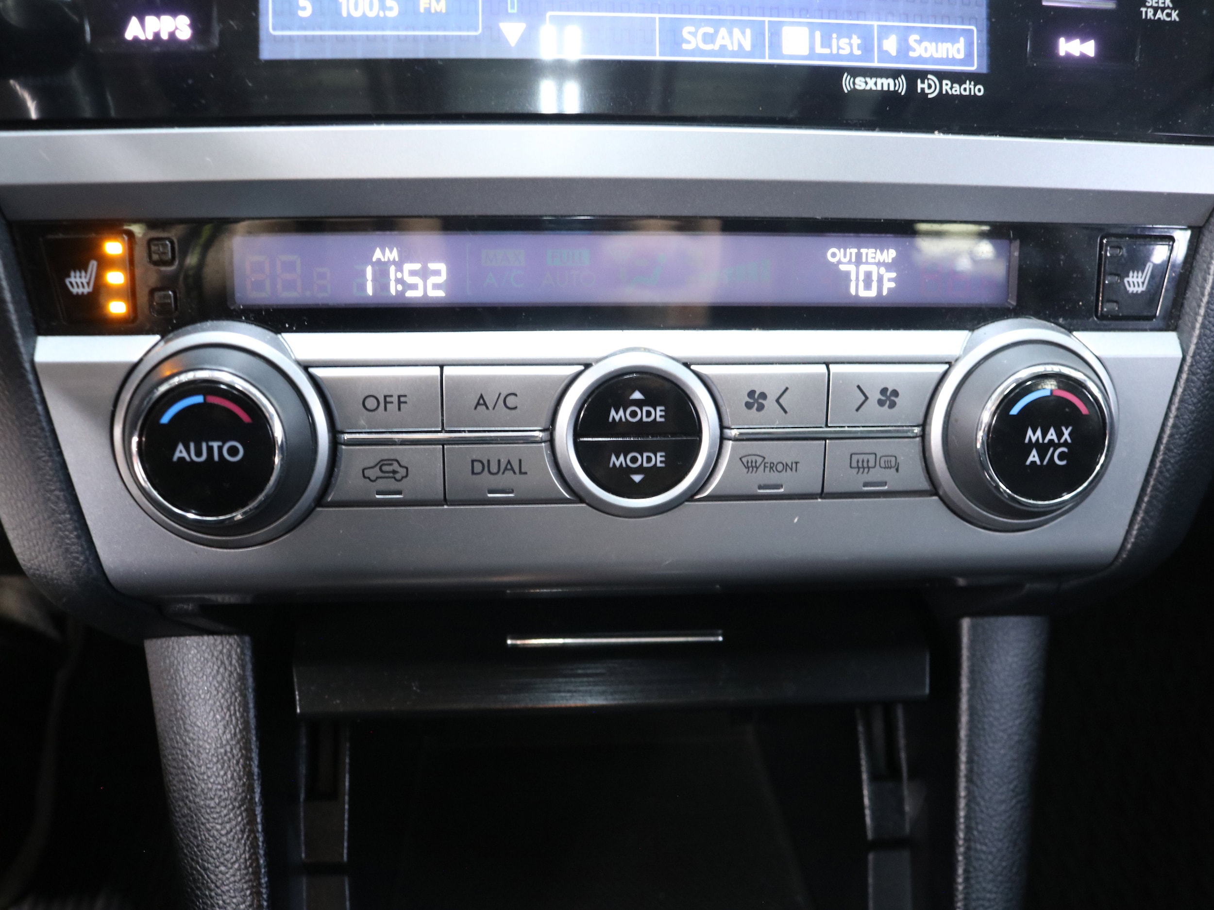 2016 Subaru Outback 13