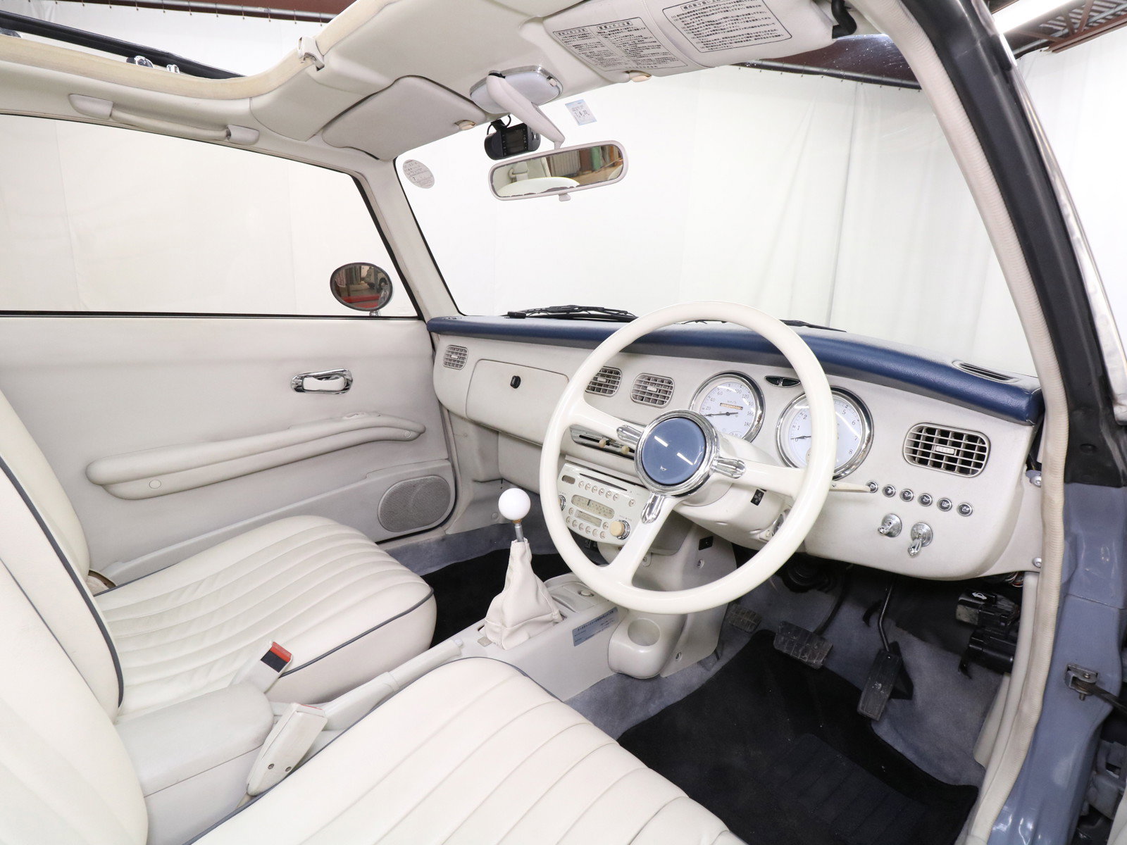 1991 Nissan Figaro 12