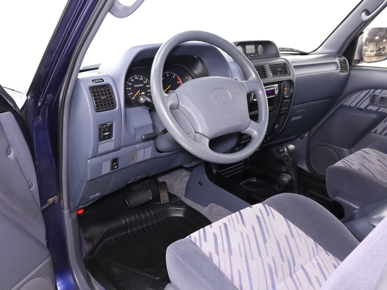 1997 Toyota Land Cruiser Prado 9