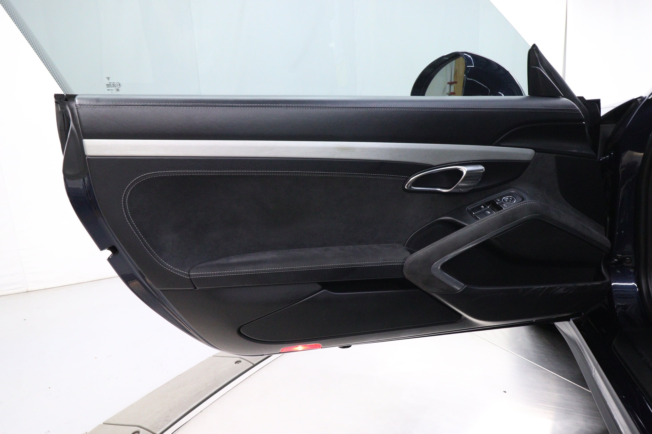 2015 Porsche 911 23