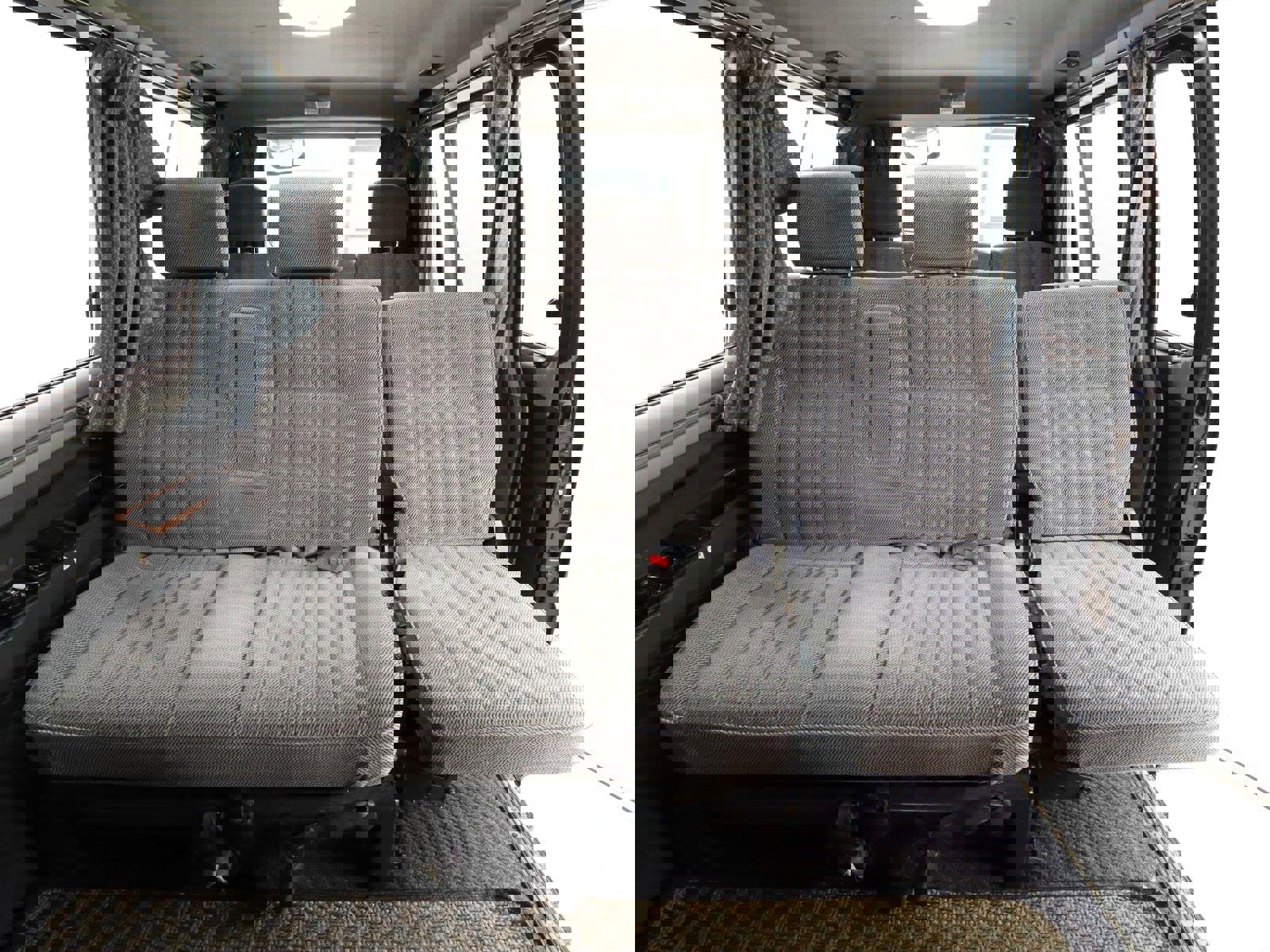 1994 Mitsubishi Delica 20