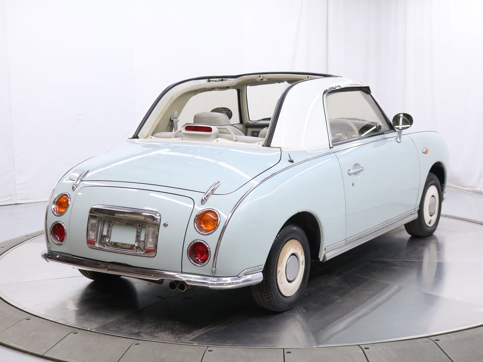 1991 Nissan Figaro 11