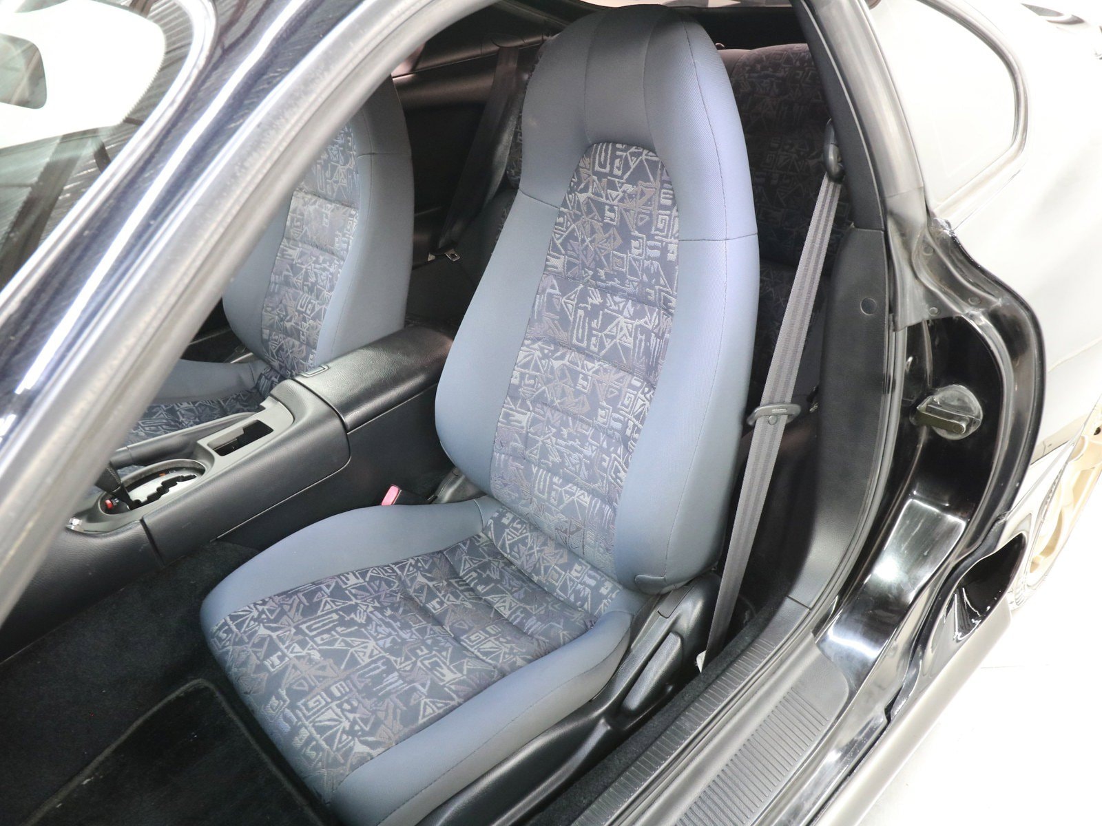 1997 Toyota Supra 16
