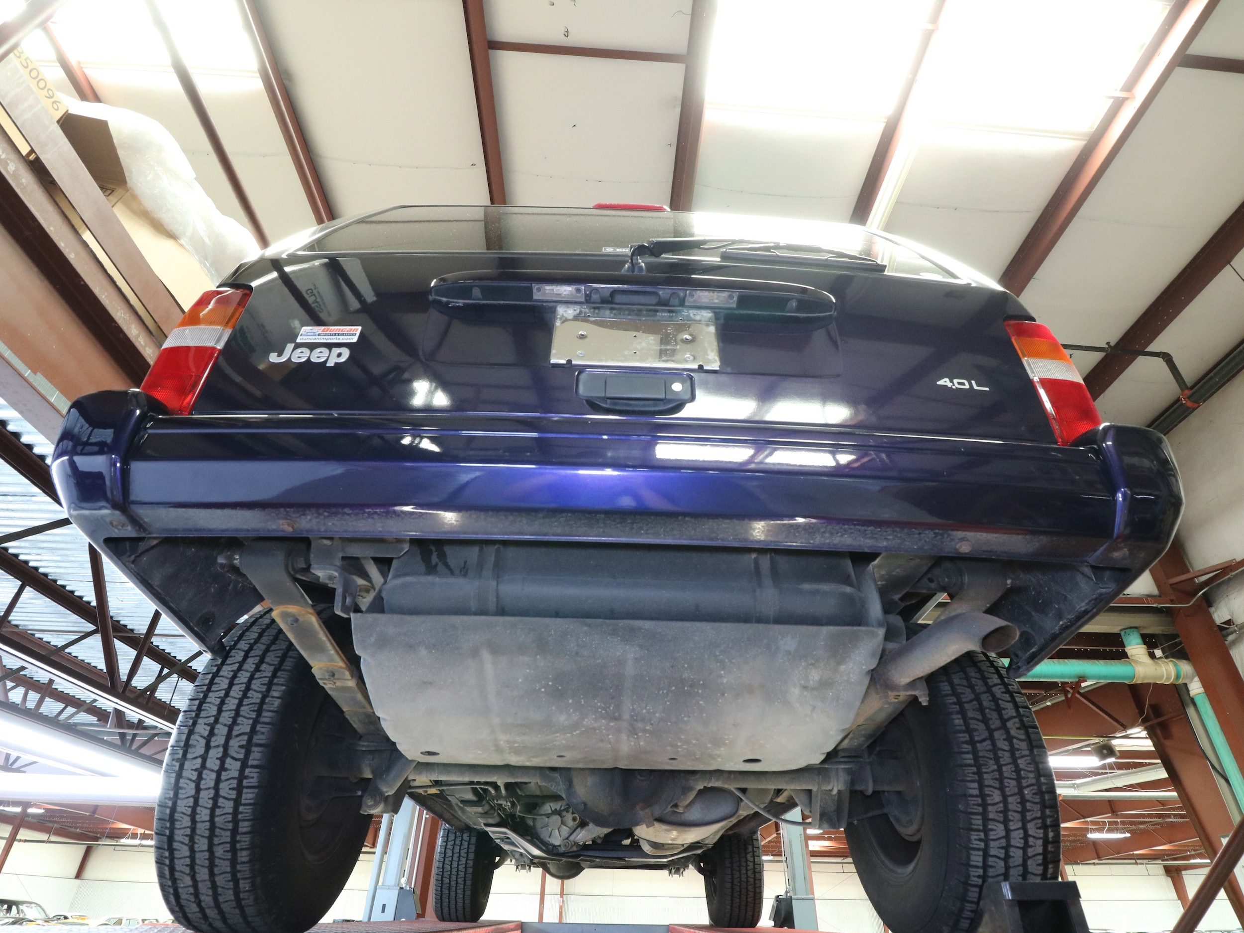 1999 Jeep Cherokee 41