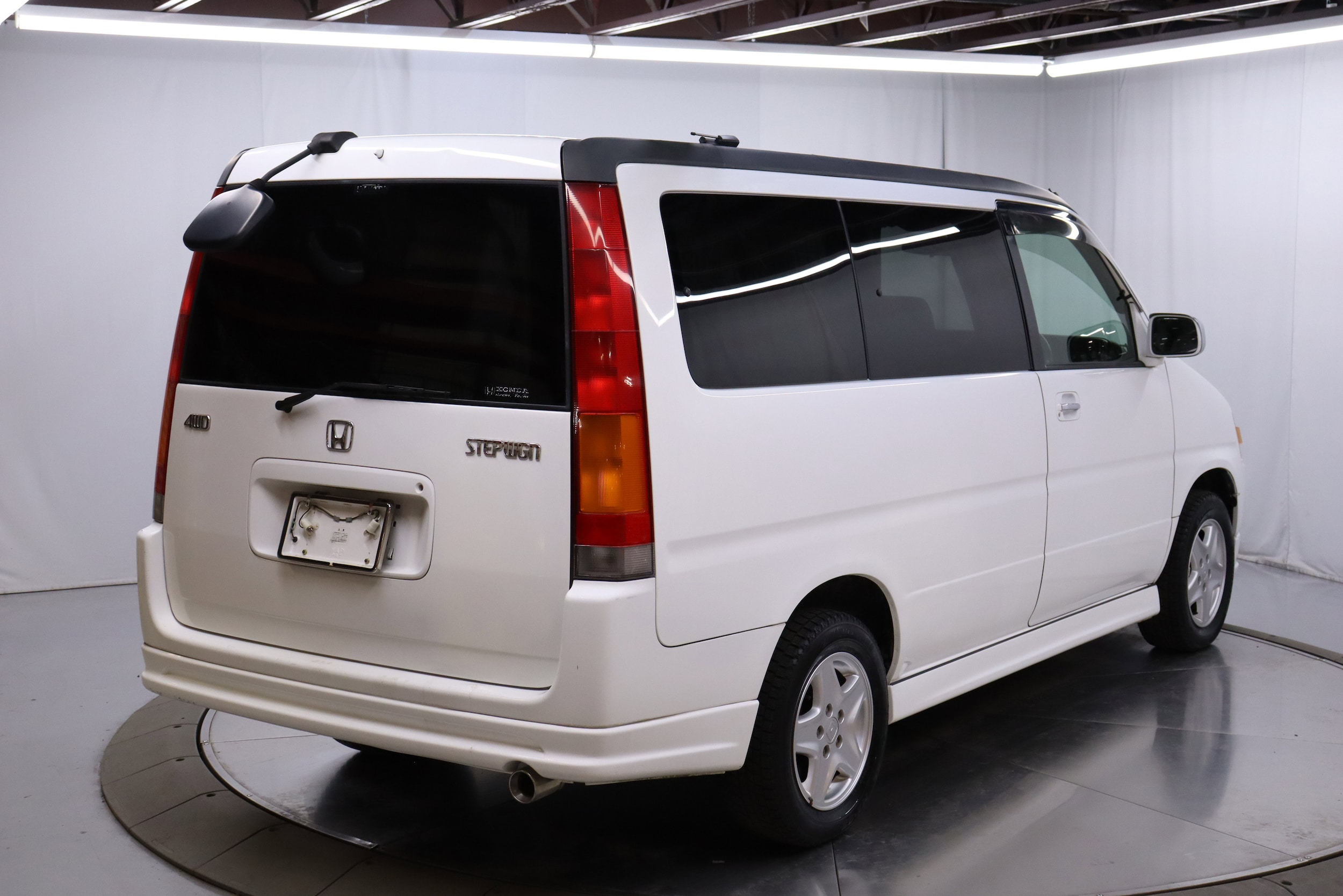 1998 Honda Stepwgn 9