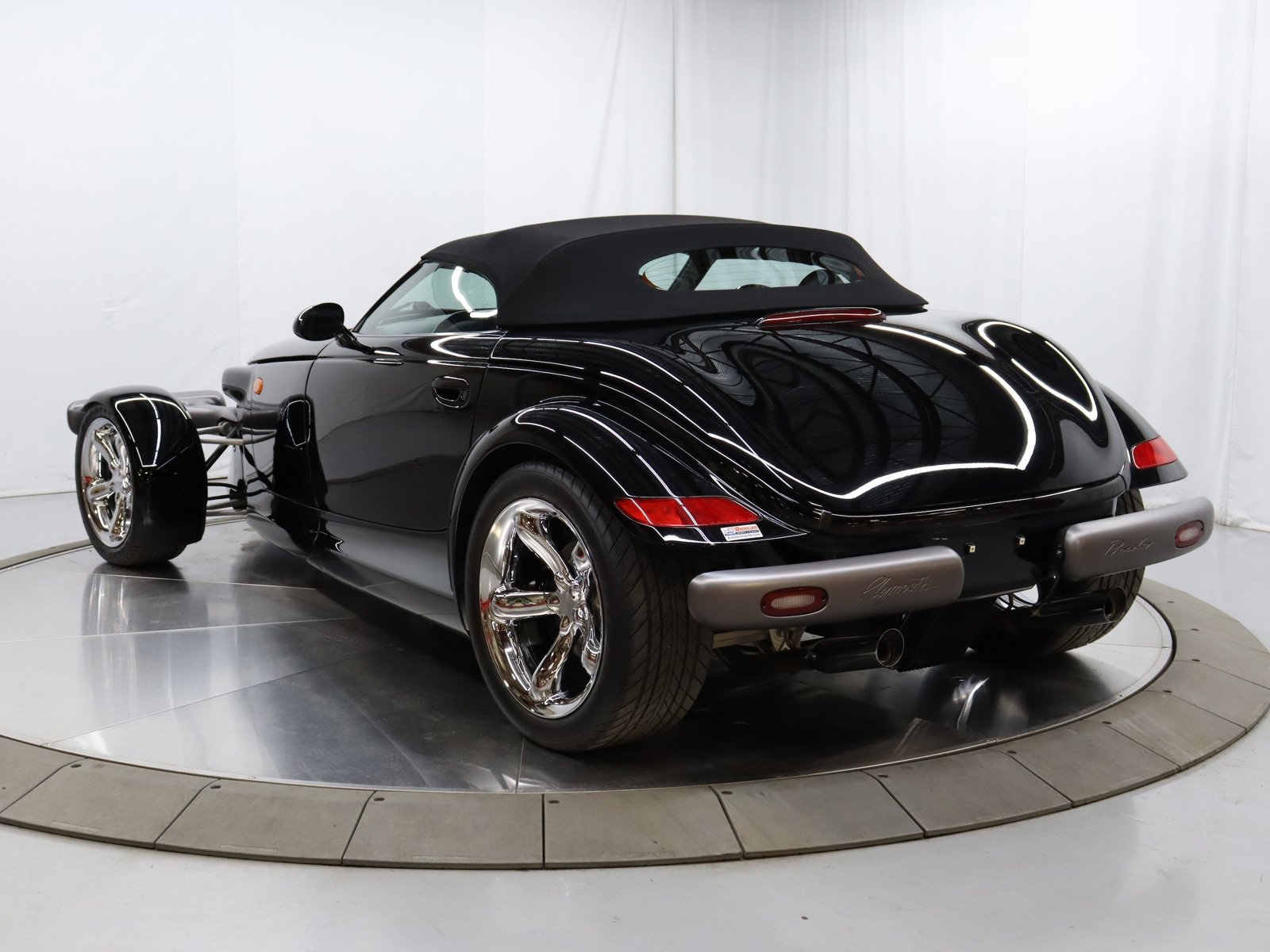 1999 Plymouth Prowler 22