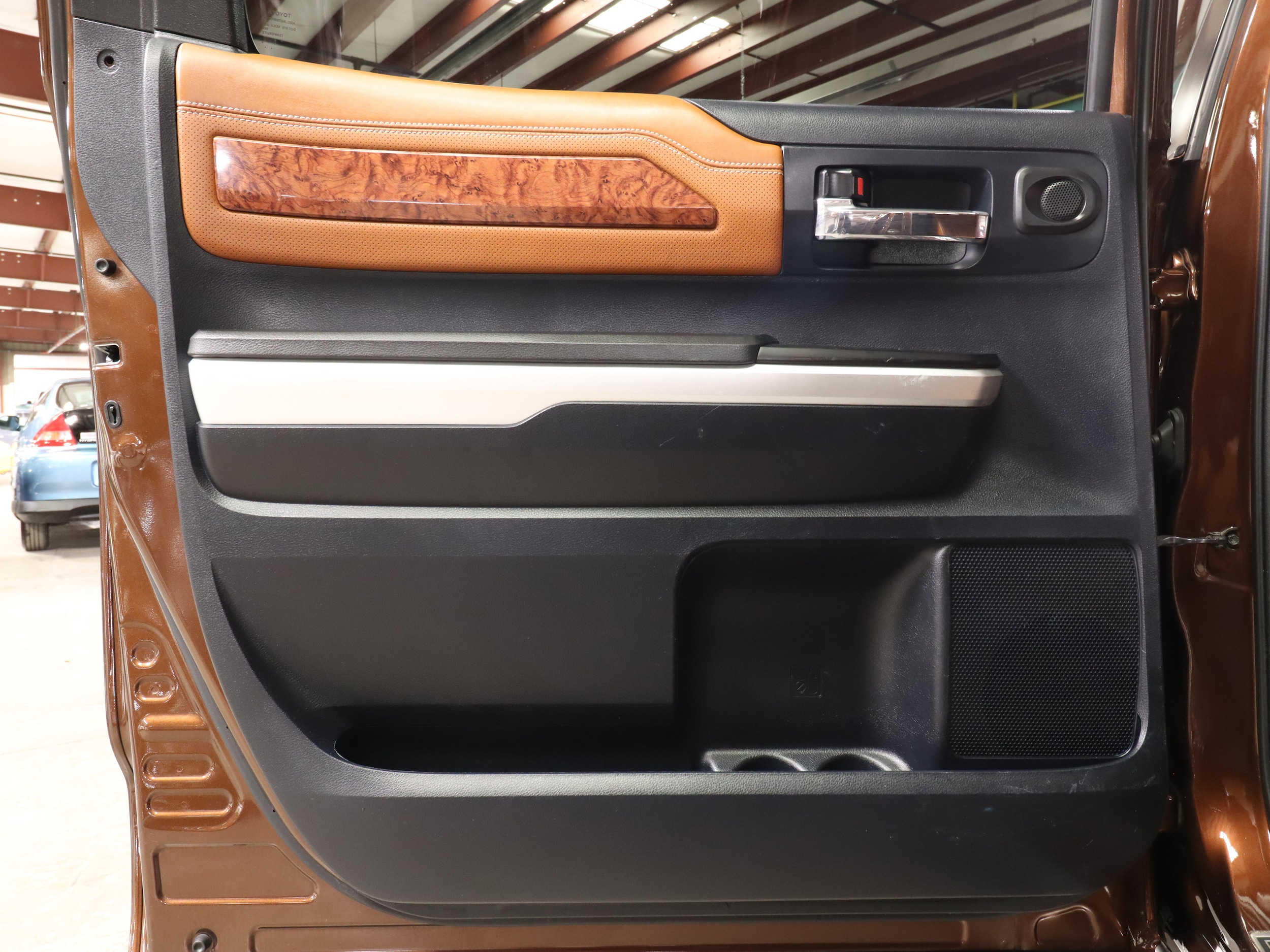 2014 Toyota Tundra 23