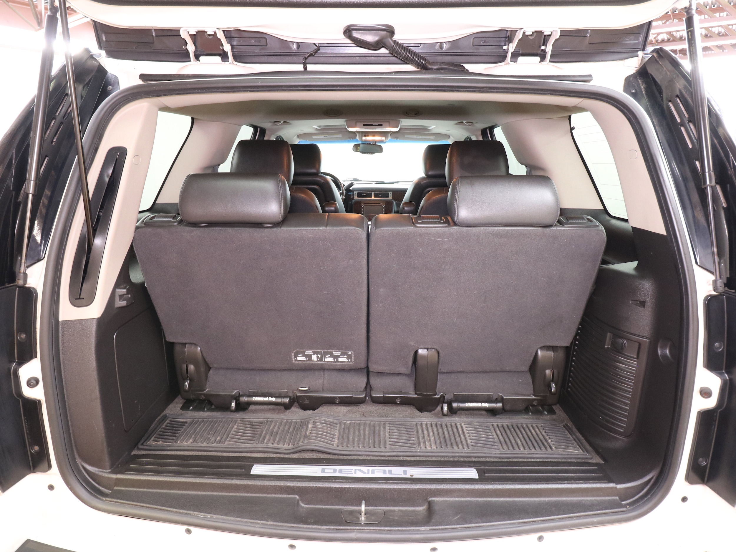 2013 GMC Yukon 28