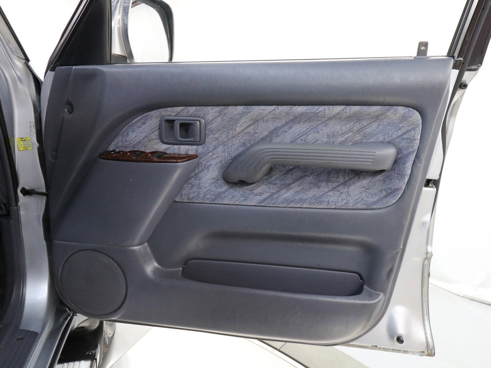 1996 Toyota Land Cruiser Prado 21