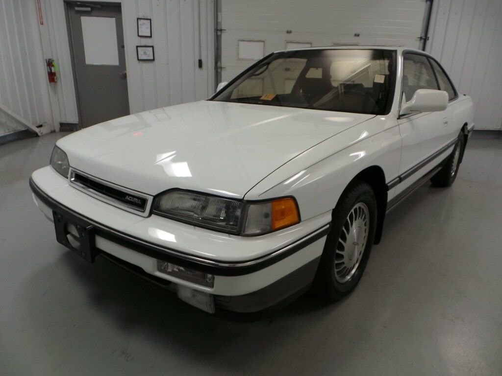 1990 Acura Legend 3
