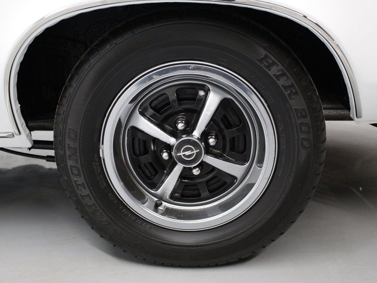 1975 Opel Manta 55
