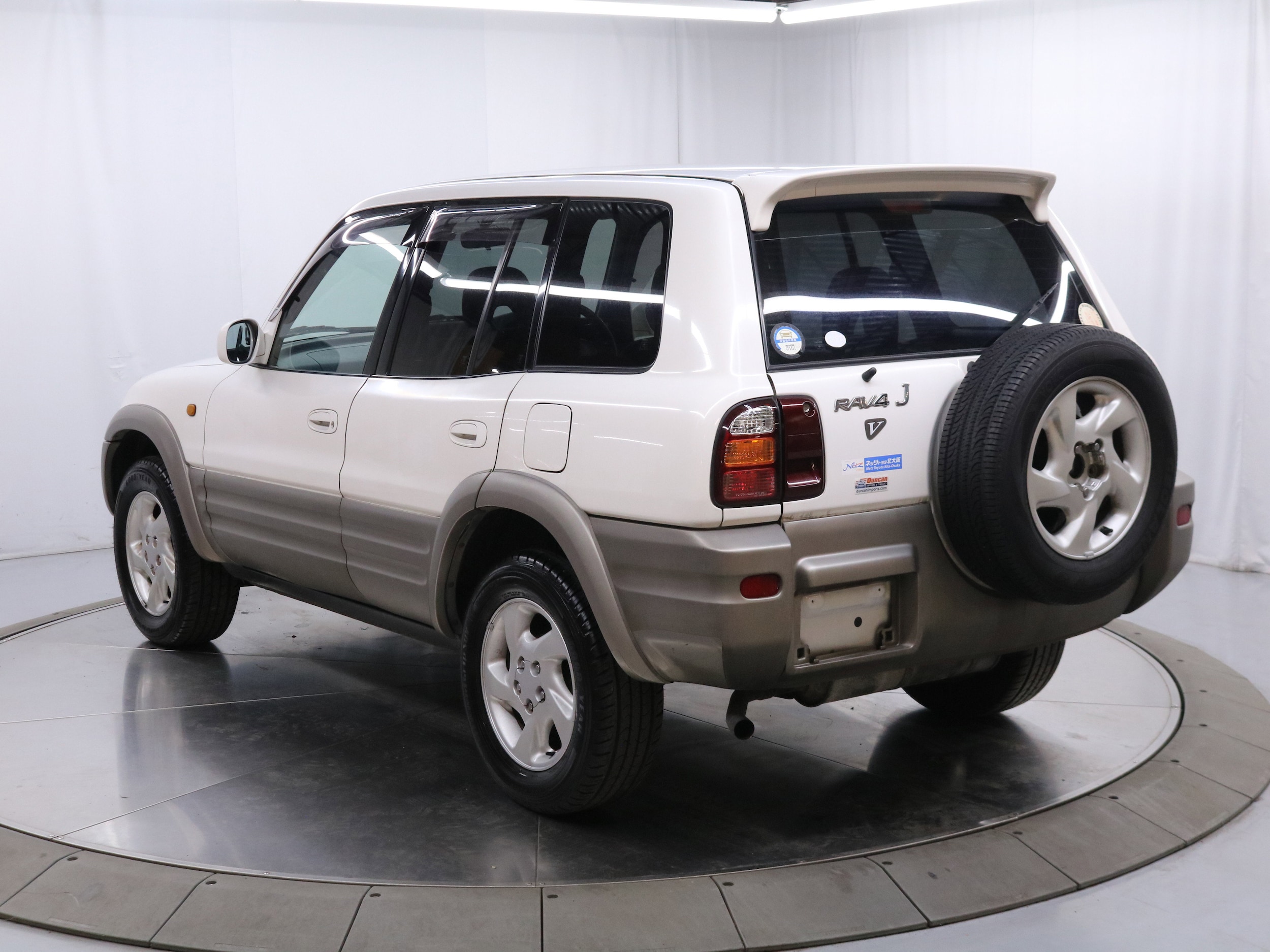 1998 Toyota RAV4 5