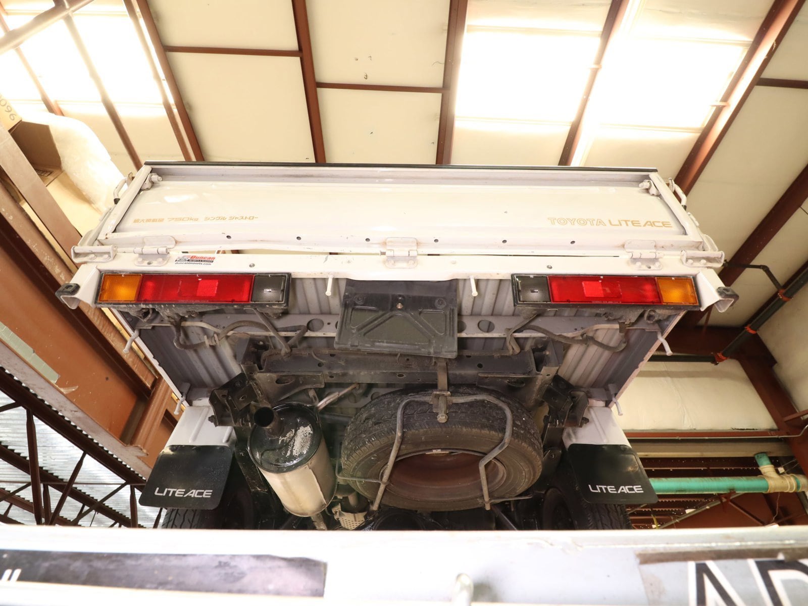 1991 Toyota Liteace 28