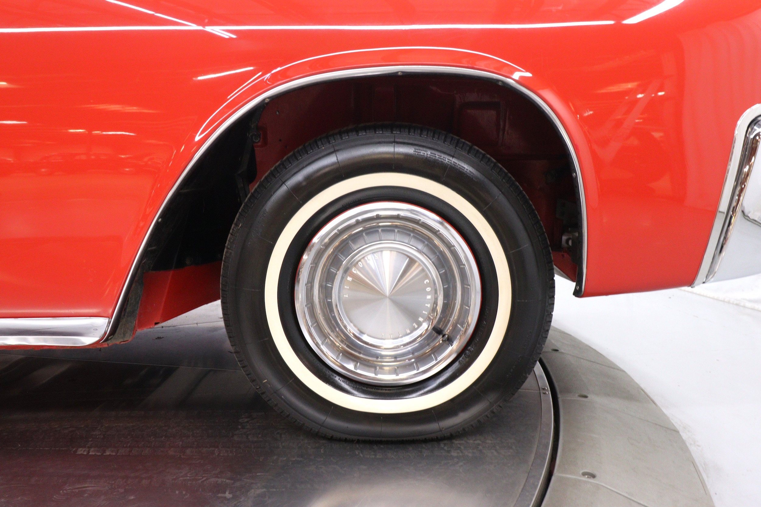 1963 Lincoln Continental 35