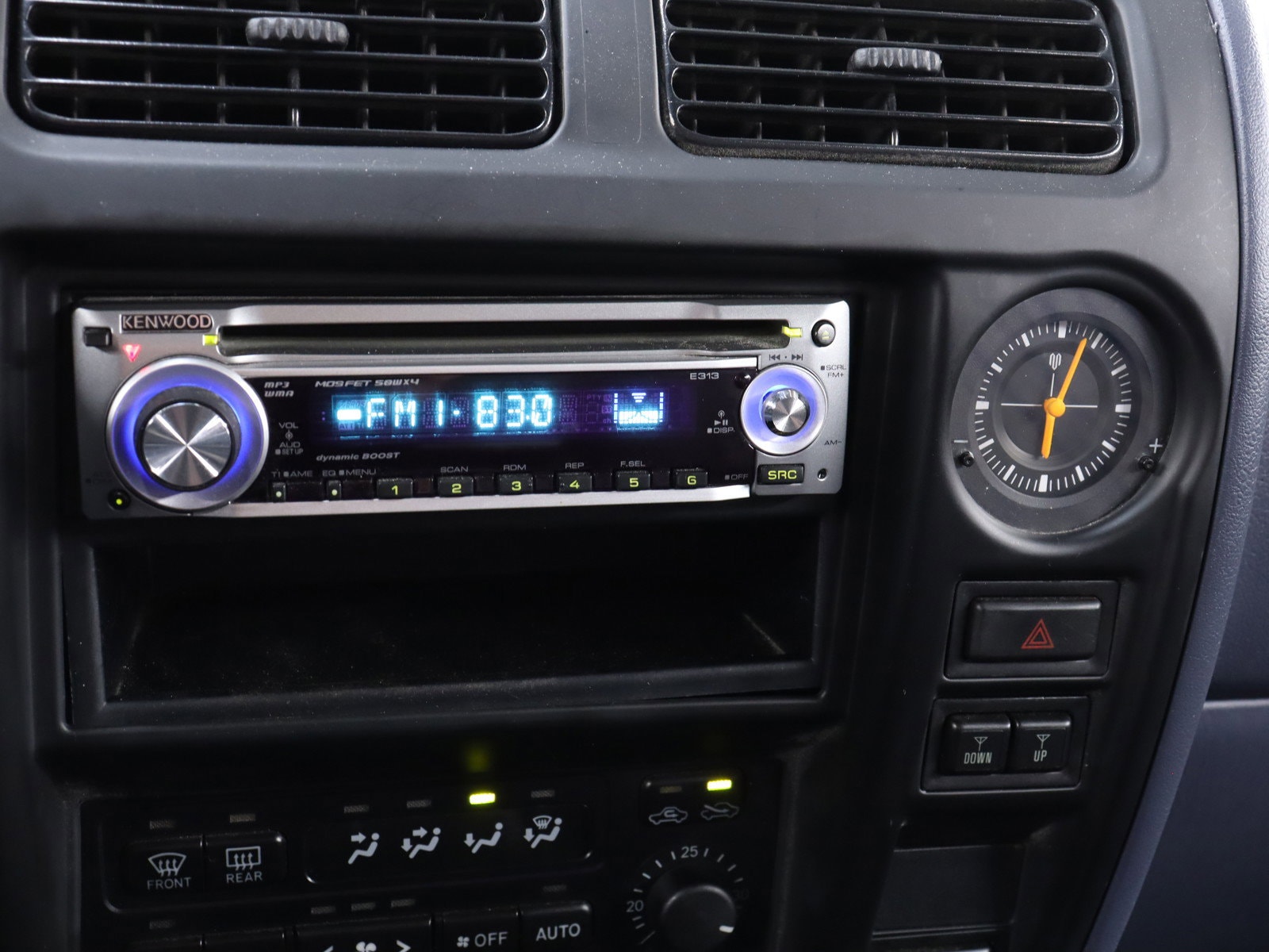 1997 Toyota Land Cruiser Prado 13