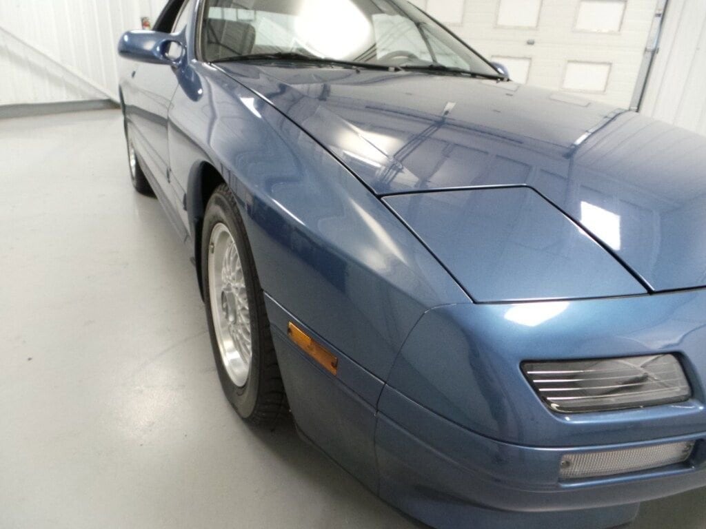 1990 Mazda RX-7 39