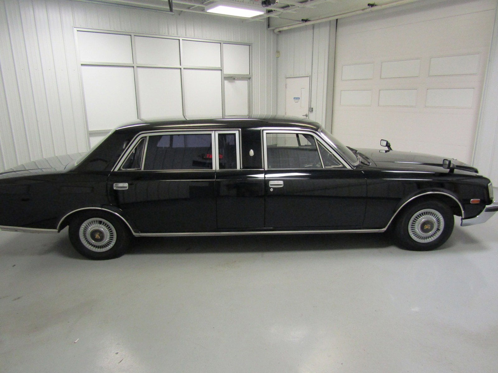1991 Toyota Century 8