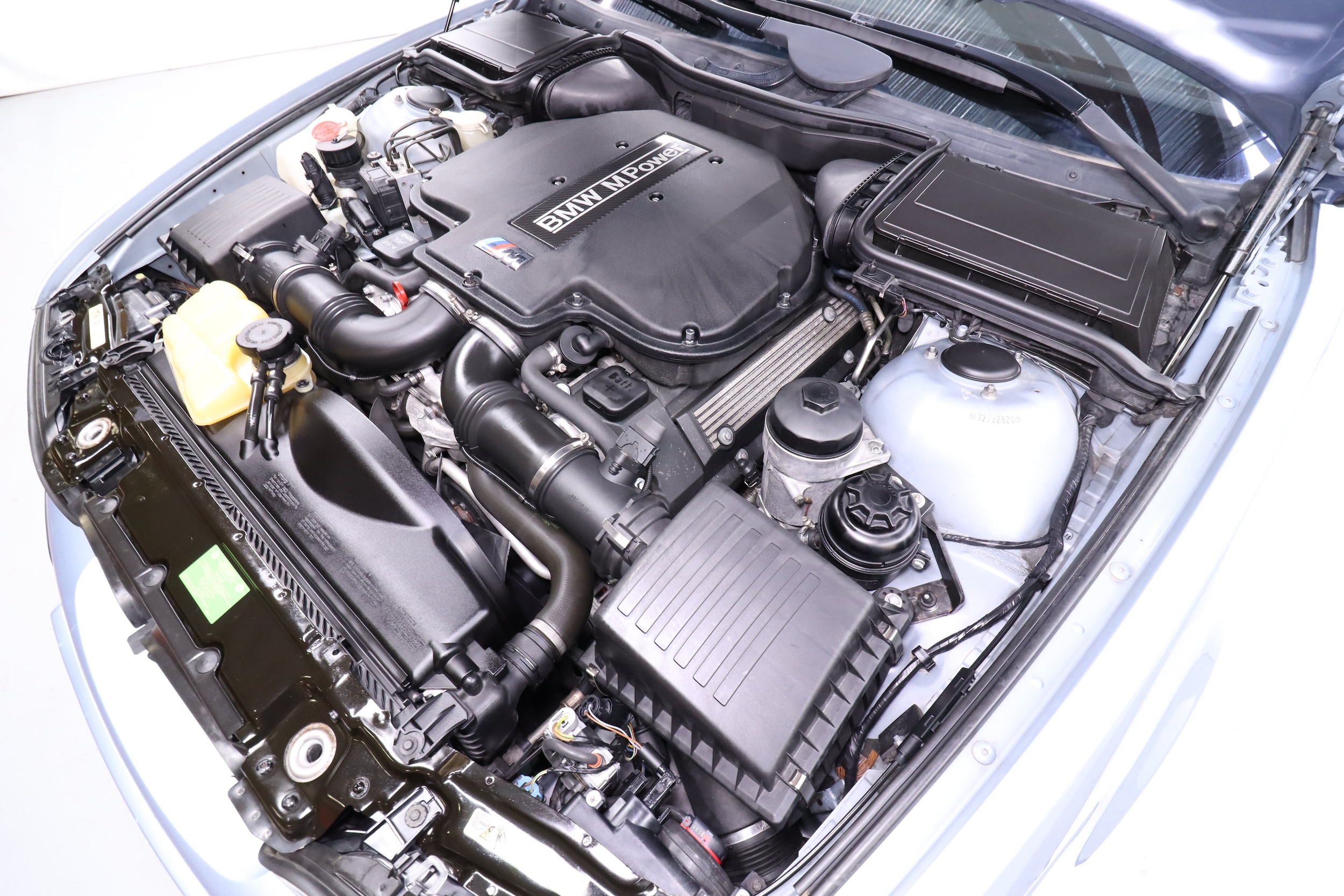 2000 BMW M5 39