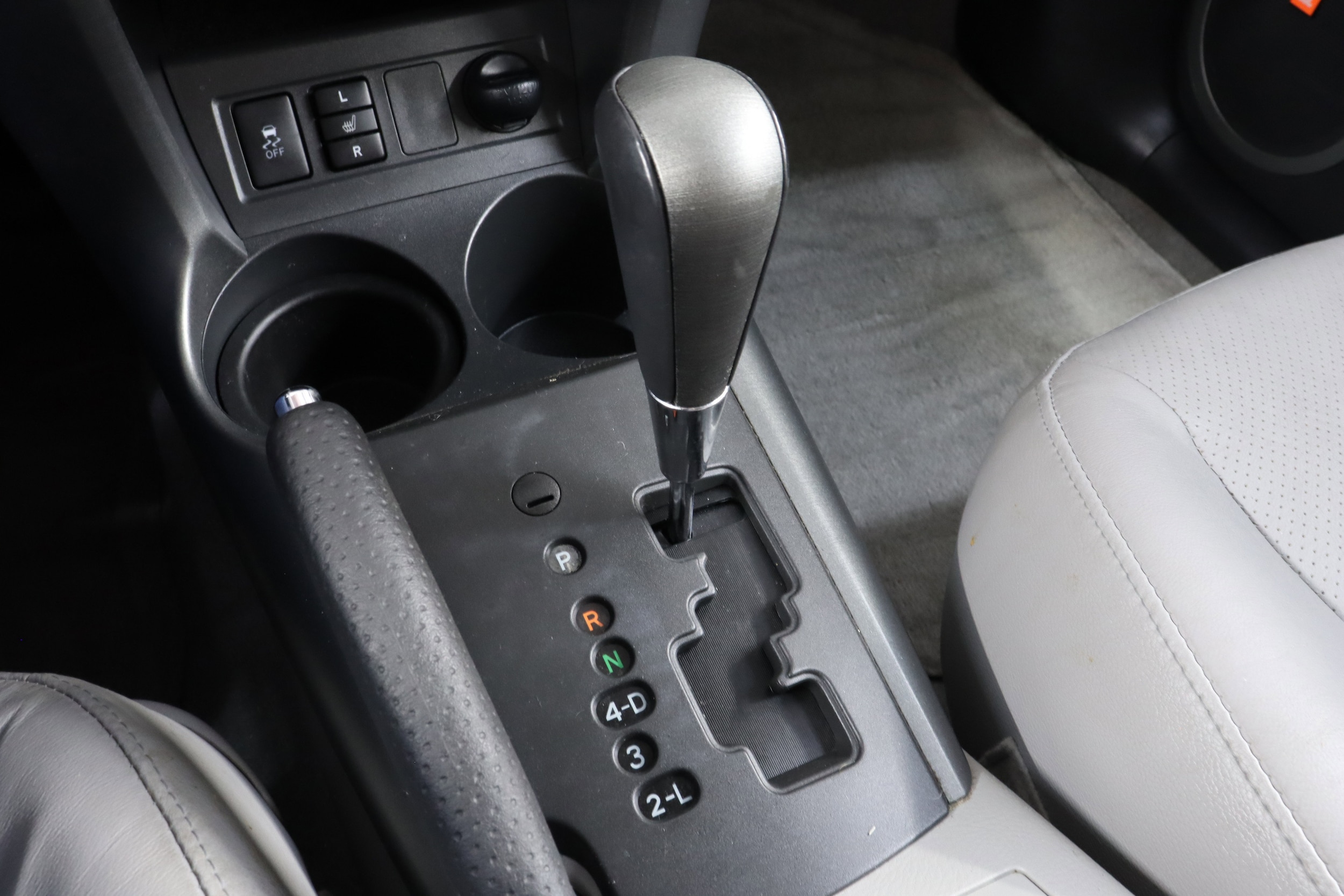 2011 Toyota RAV4 14